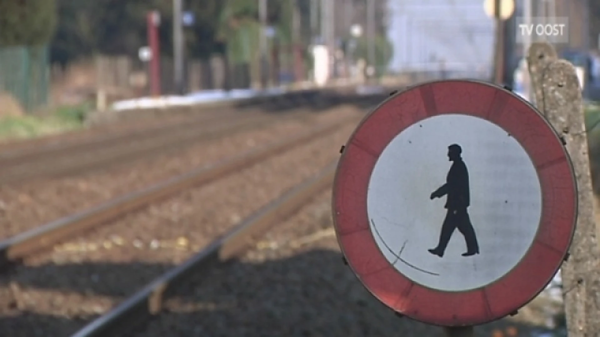 250 pendelaars van trein geëvacueerd