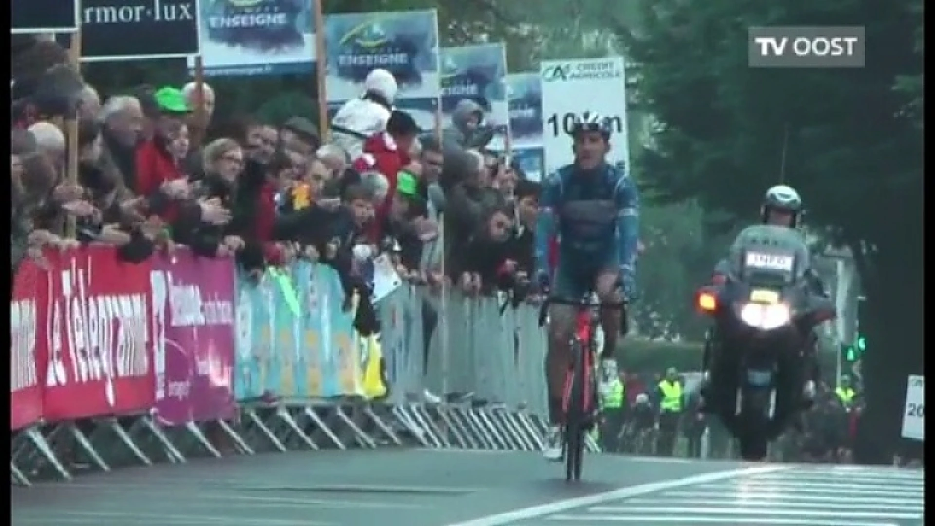 De Troyer en Baugnies op podium in Frankrijk