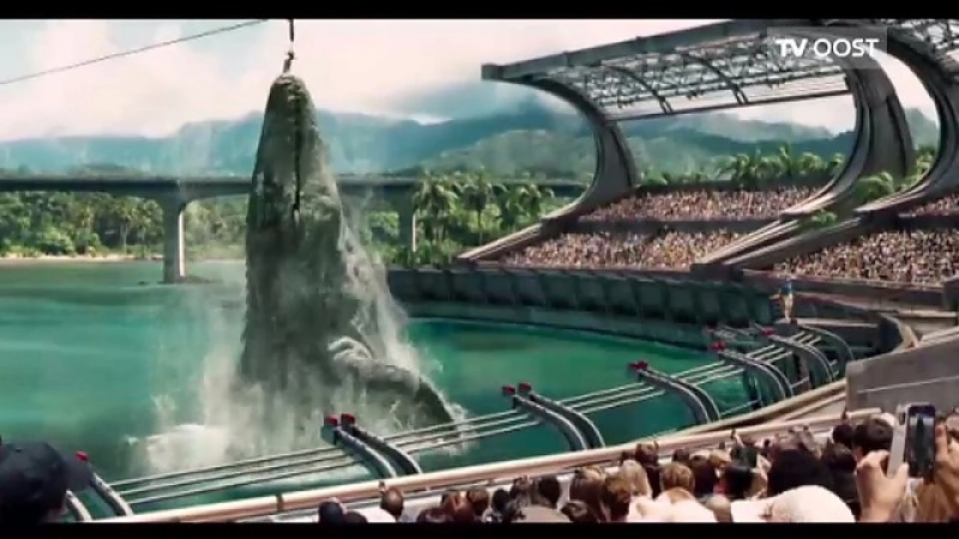 Veel belangstelling voor première Jurassic World