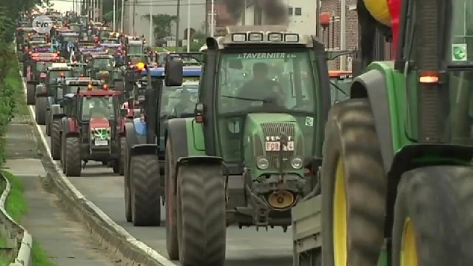 Honderden boeren uit de streek betogen in Brussel