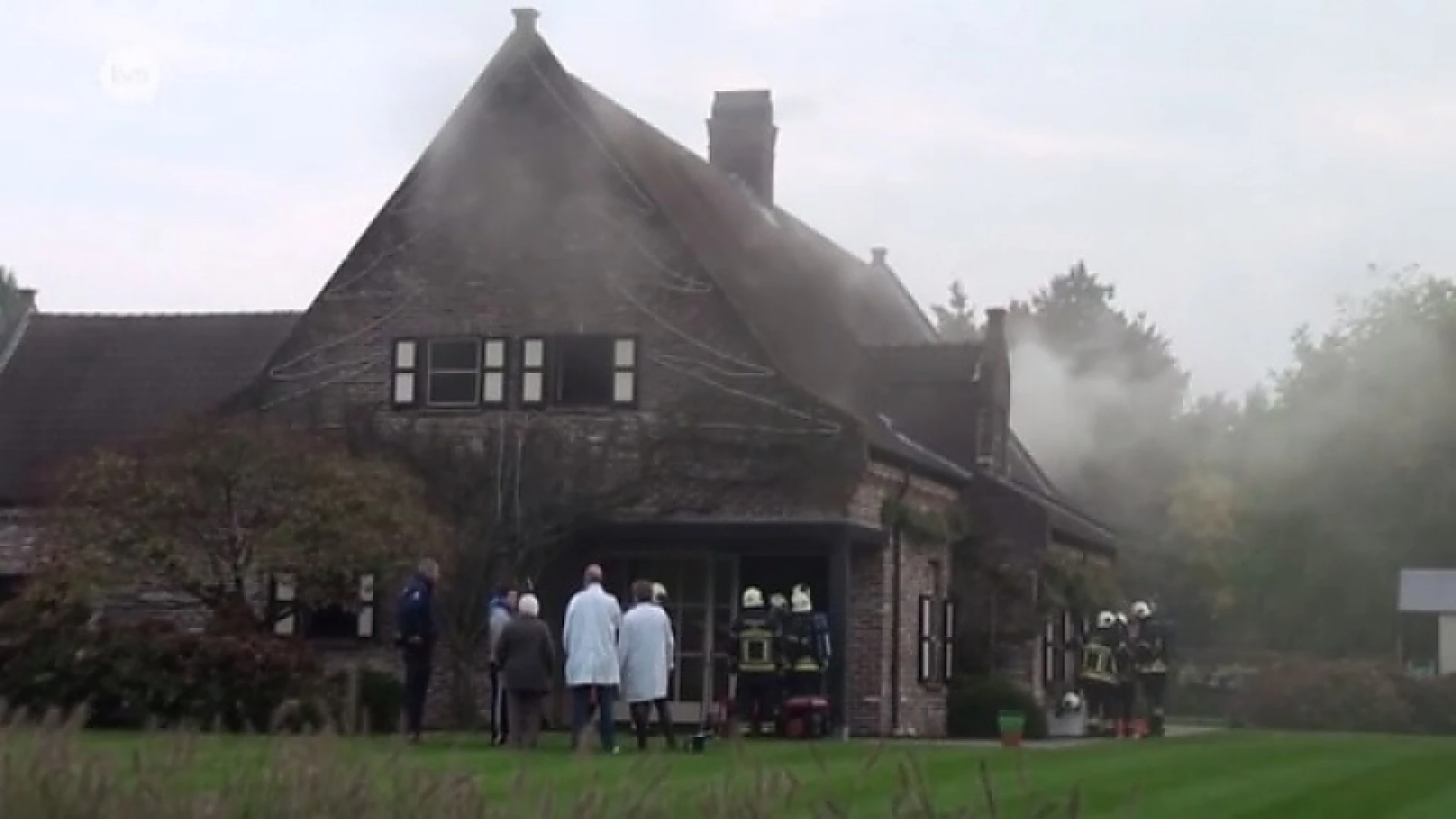 Veel rookontwikkeling bij brand in villa in Zele