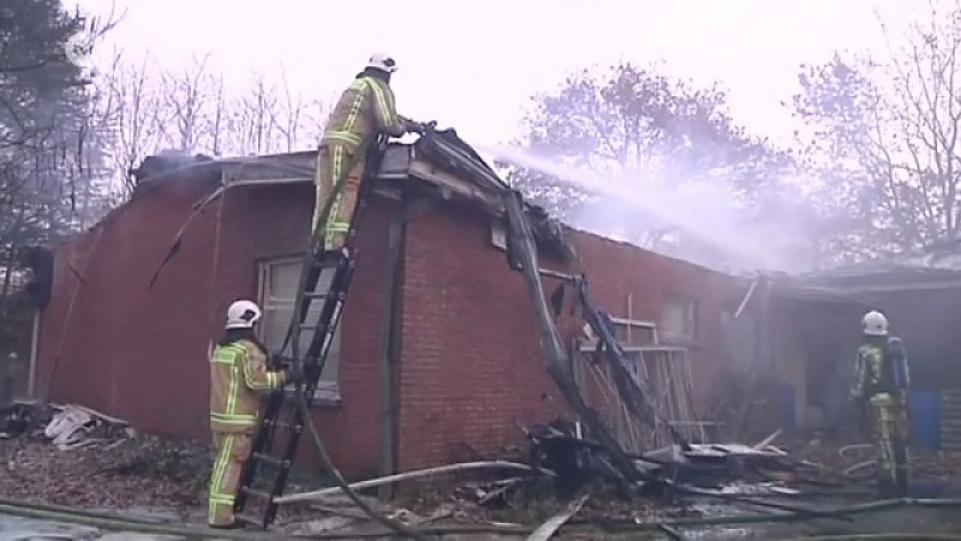 Uitslaande brand vernielt leegstaand huis in Sint-Niklaas