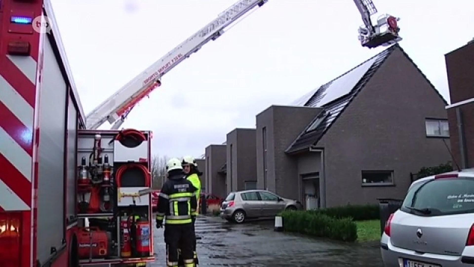 Brand beschadigt dak in Temse