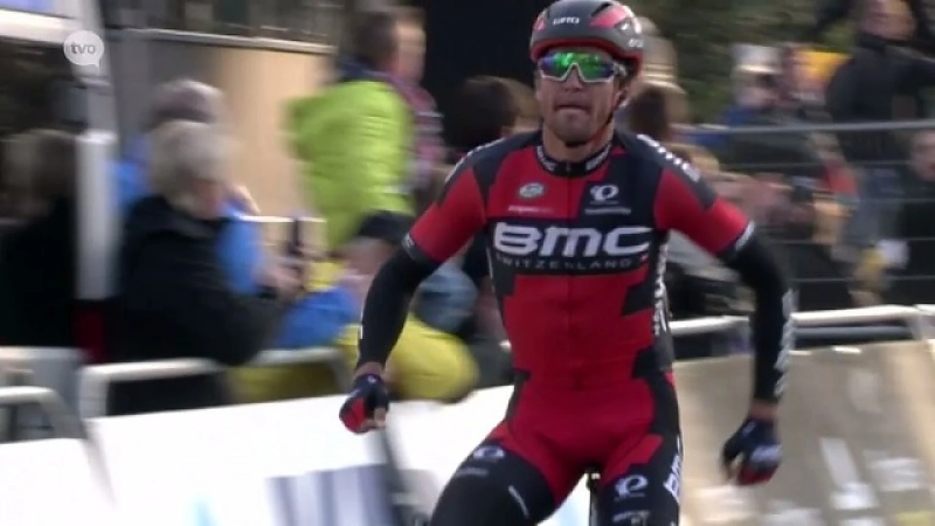 Van Avermaet wint Omloop Het Nieuwsblad