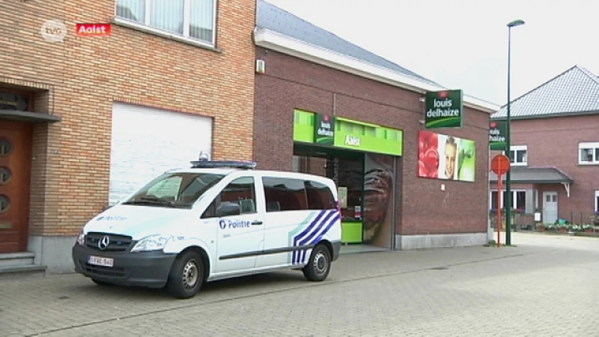 Louis Delhaize in Aalst overvallen, politie houdt klopjacht