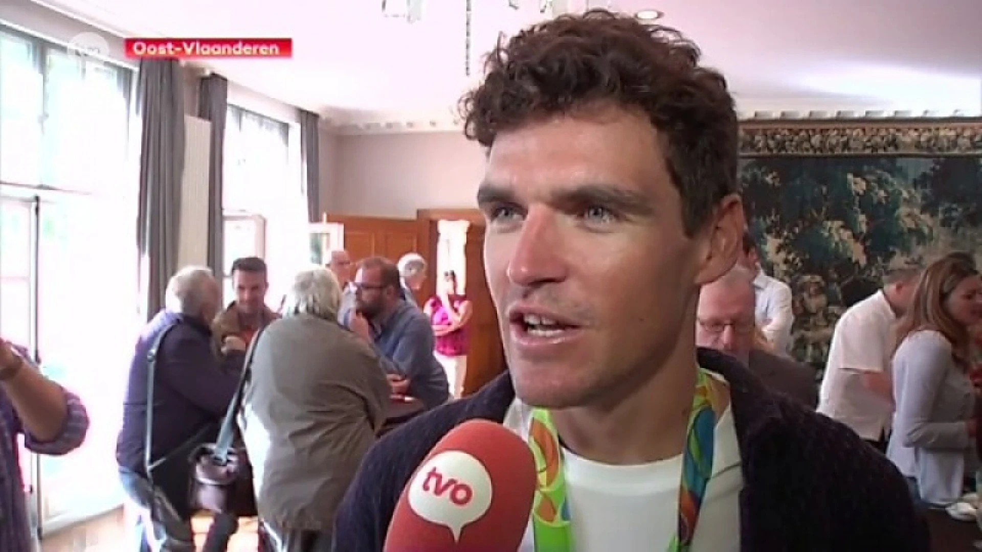 Van Avermaet ontvangen bij gouverneur en deputatie in provinciehuis