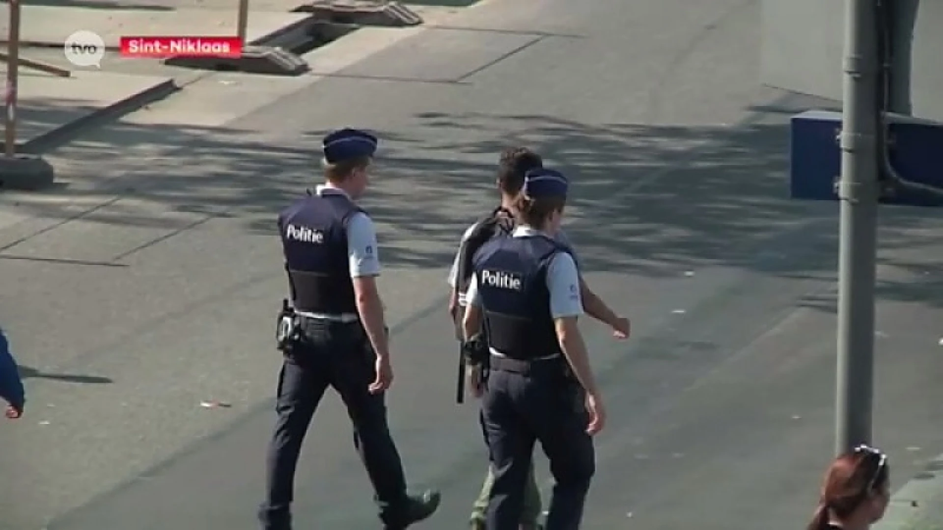 Opvallend veel politie op Stationsplein Sint-Niklaas