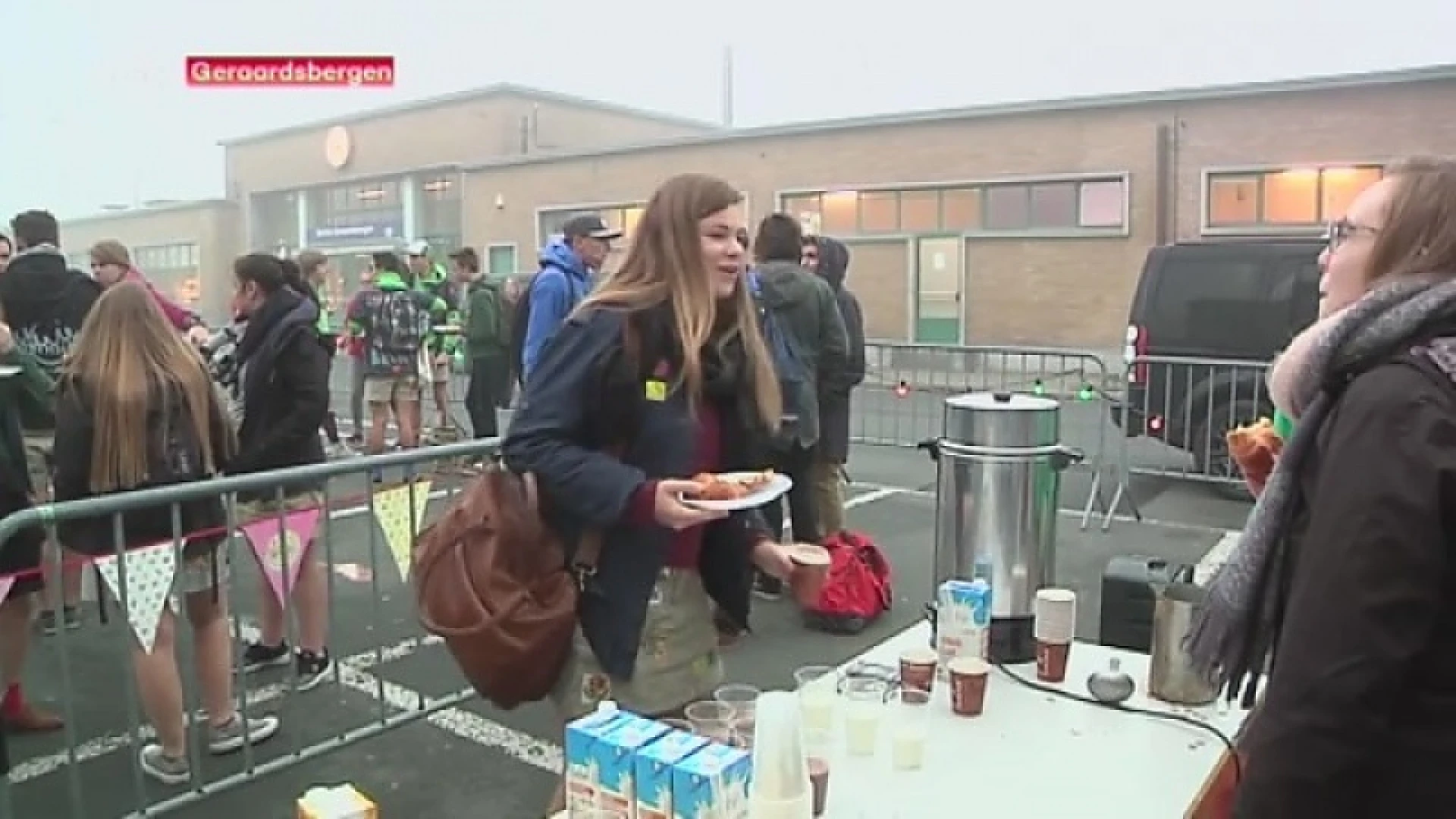 Jeugdverenigingen in de bloemetjes op Dag van de Jeugdbeweging