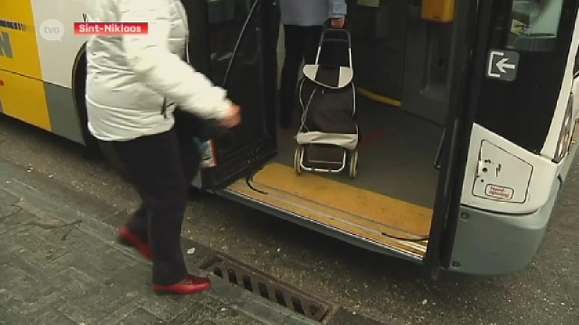 Actie tegen de reserveringsplicht voor rolstoelgebruikers bij De Lijn