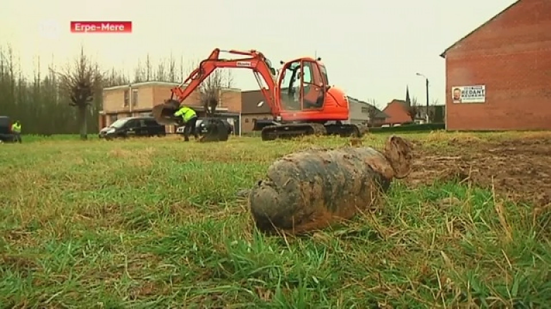 Erpe-Mere: Vliegtuigbom zonder gevaar uit de grond gehaald