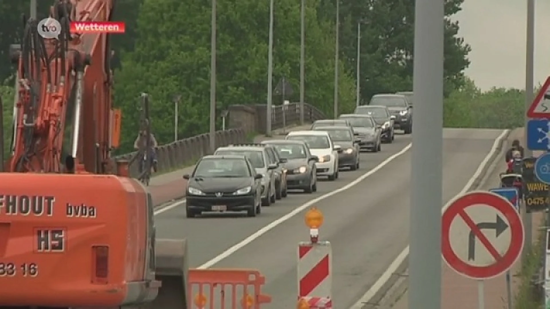 Aanschuiven aan werken aan Scheldebrug in Wetteren