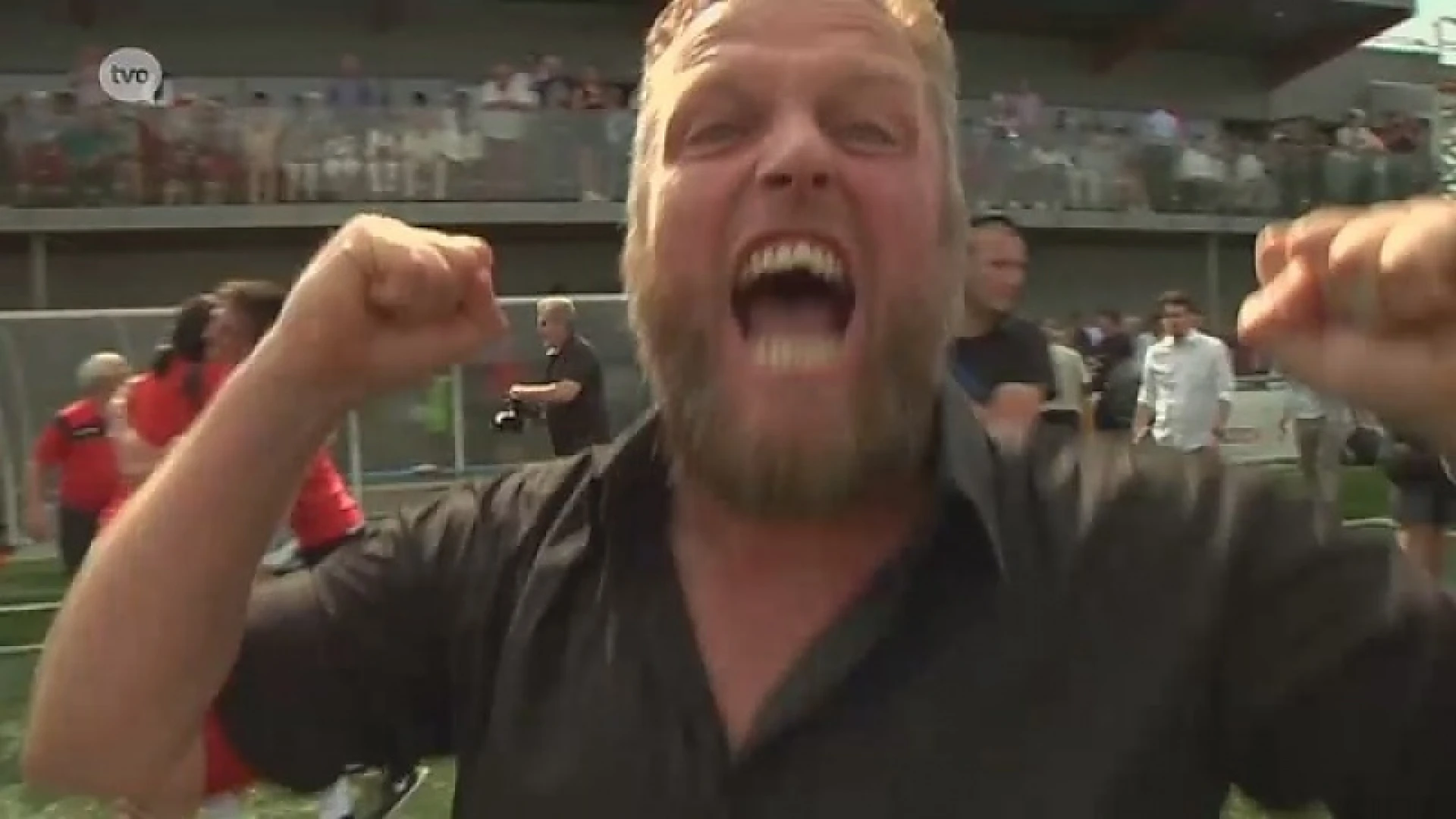 Hoofdafbeelding voor artikel Vreugde na affluiten van FC…