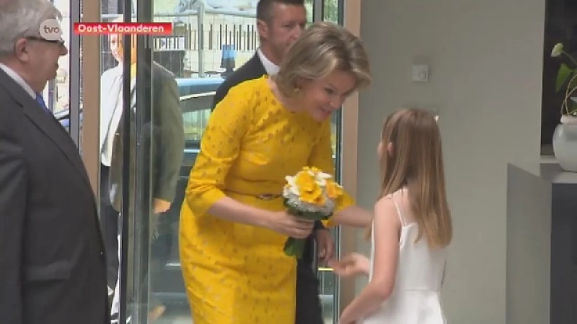 Koningin bezoekt in Gent Wit-Gele Kruis dat 80ste verjaardag viert