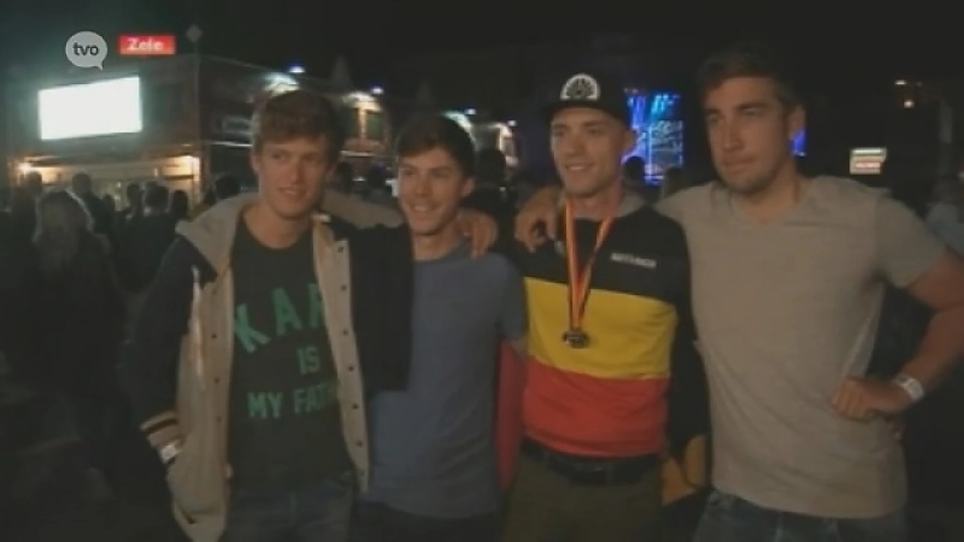 Kampioen Stijn De Bock trakteert Parelvissers na nachtje stappen op Lokerse Feesten