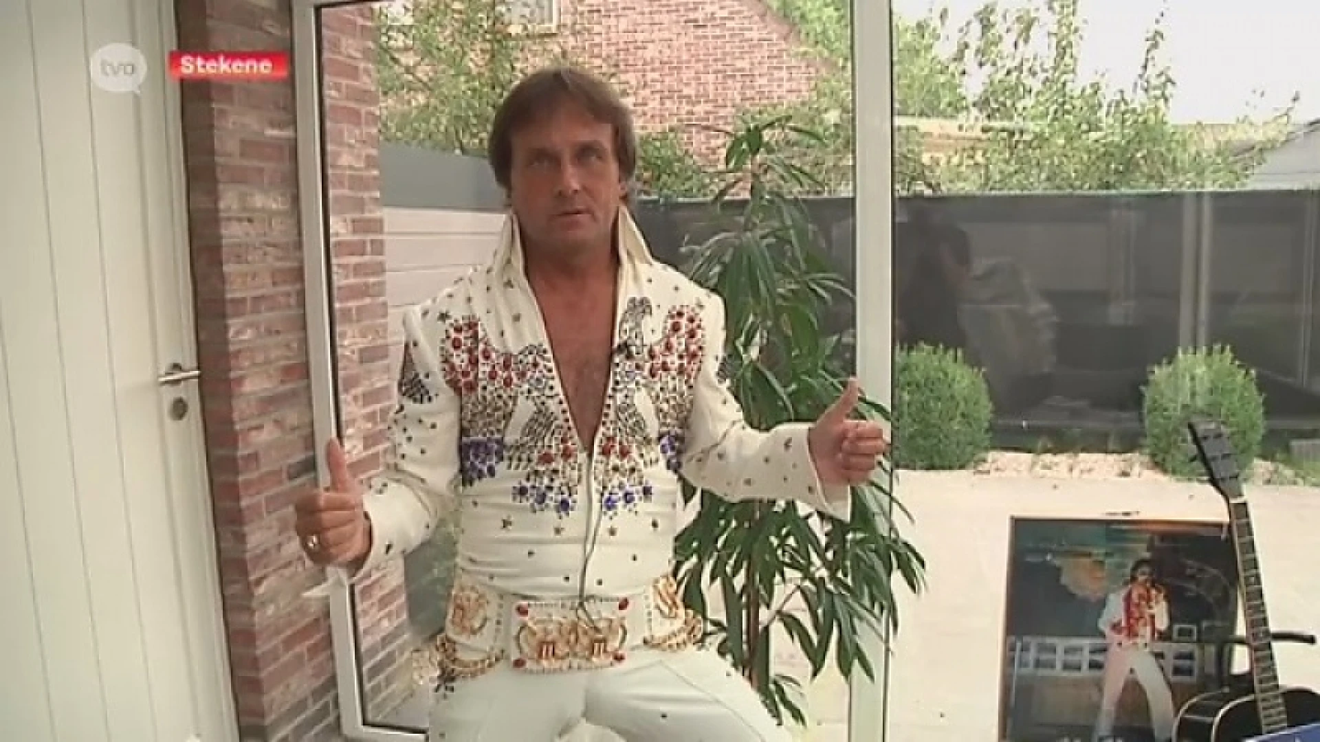 Elvis 40 jaar dood, maar hij leeft verder door Marco Kimsen