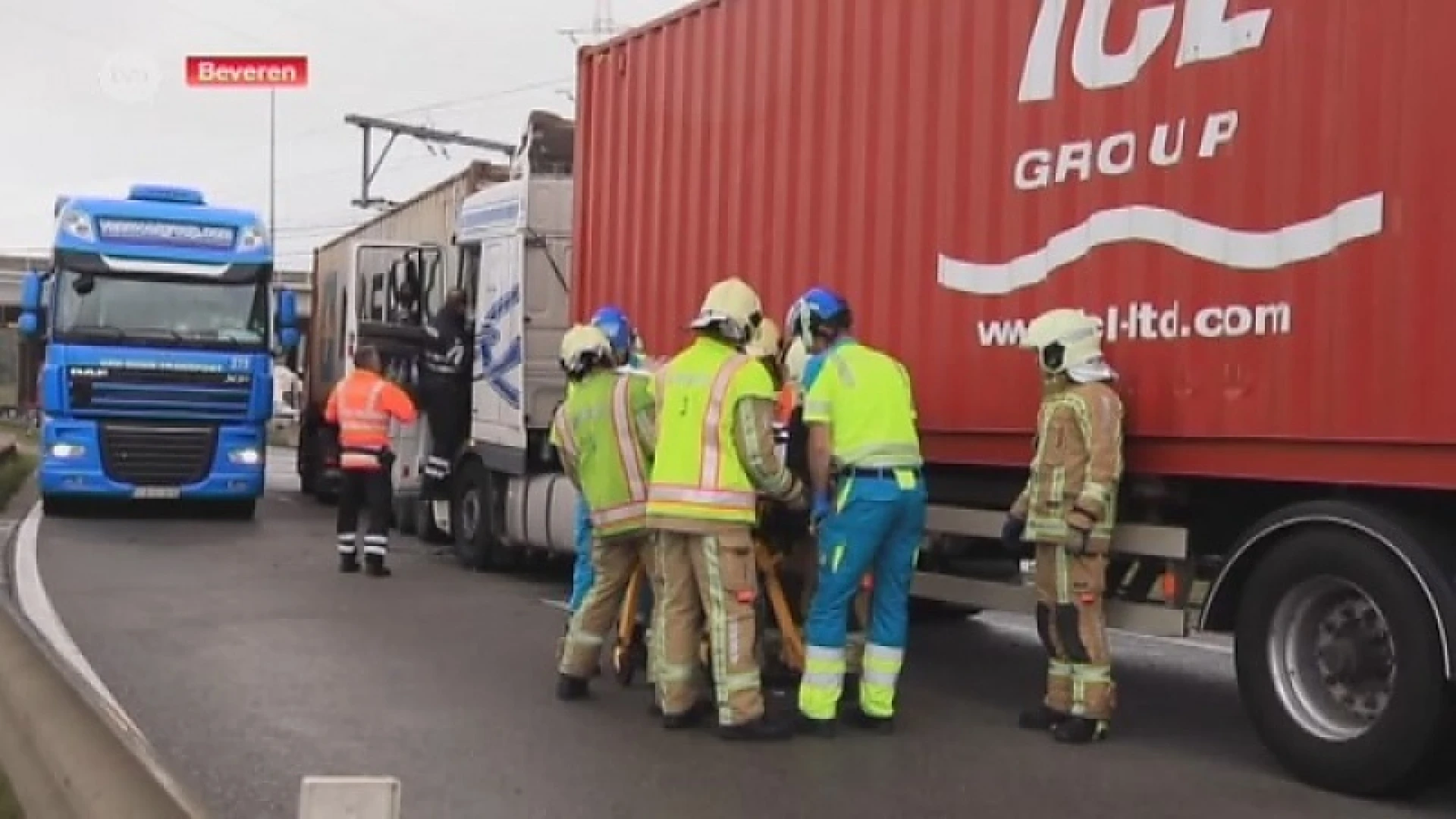 Hoofdafbeelding voor artikel Vrachtwagenchauffeur zwaargewond…