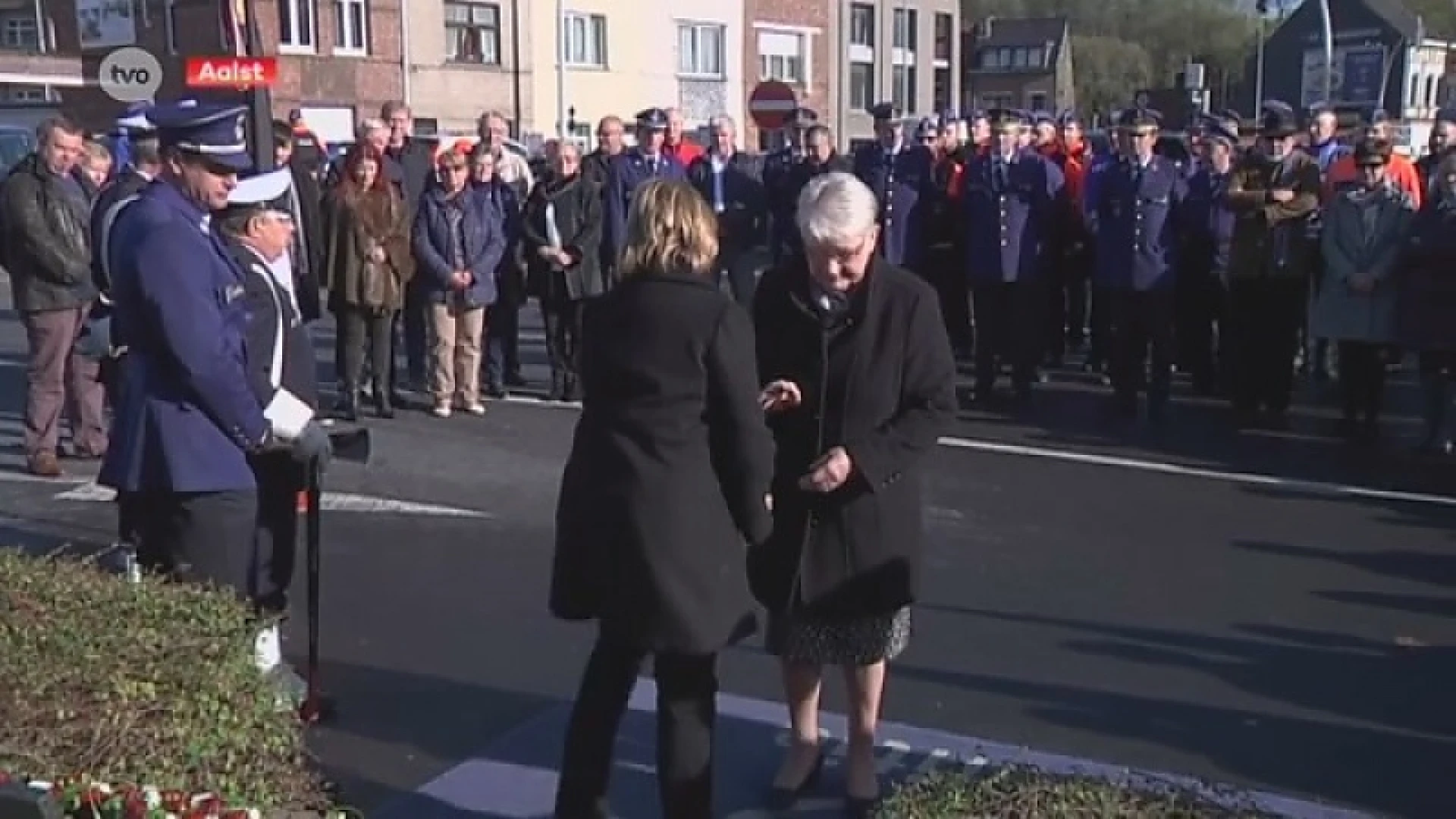 Aalst herdenkt Lanckman en Schamp, twee agenten die stierven bij overval op Colruyt in 1992