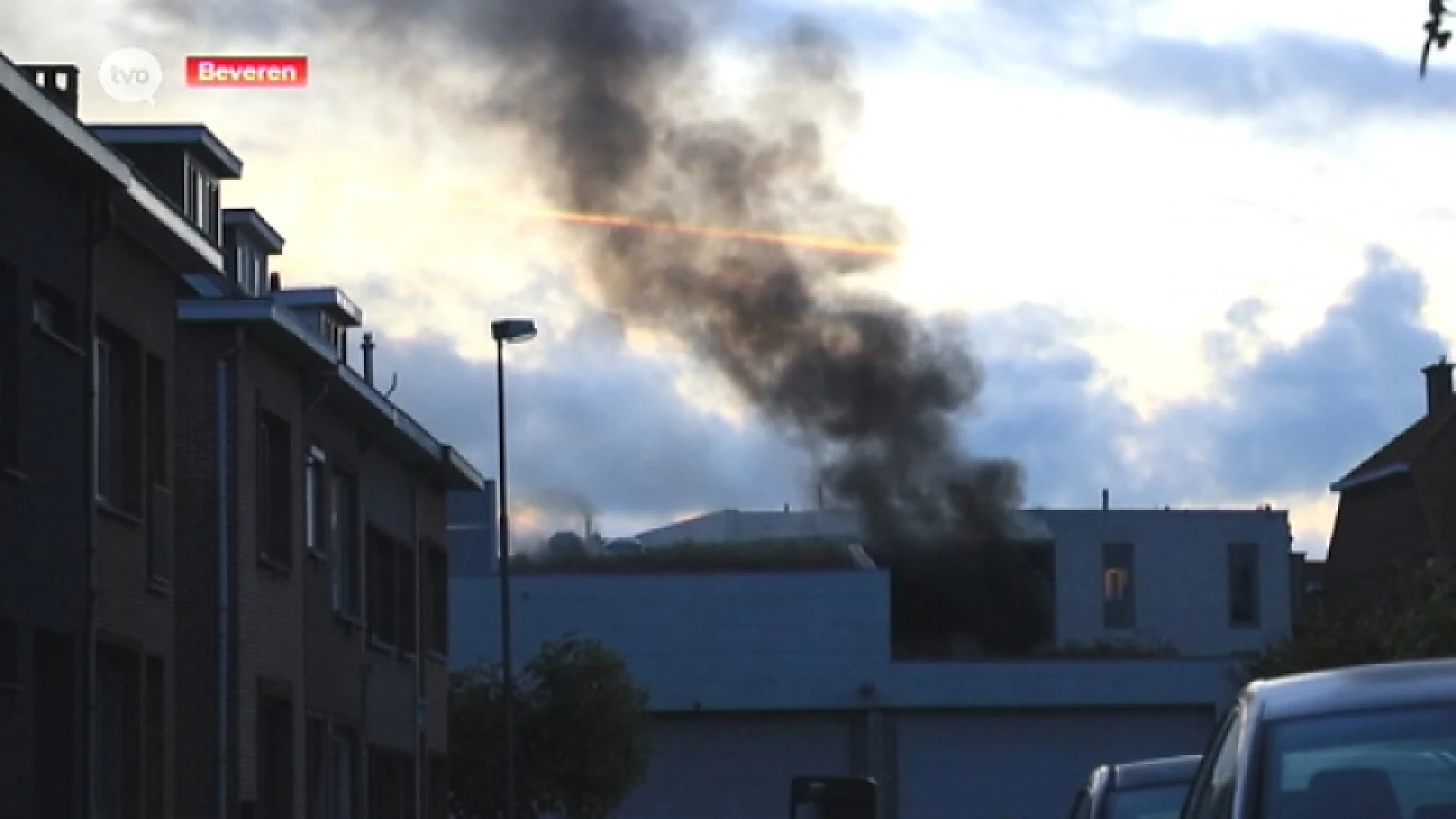 Brand aan winkelcentrum Warande in Beveren