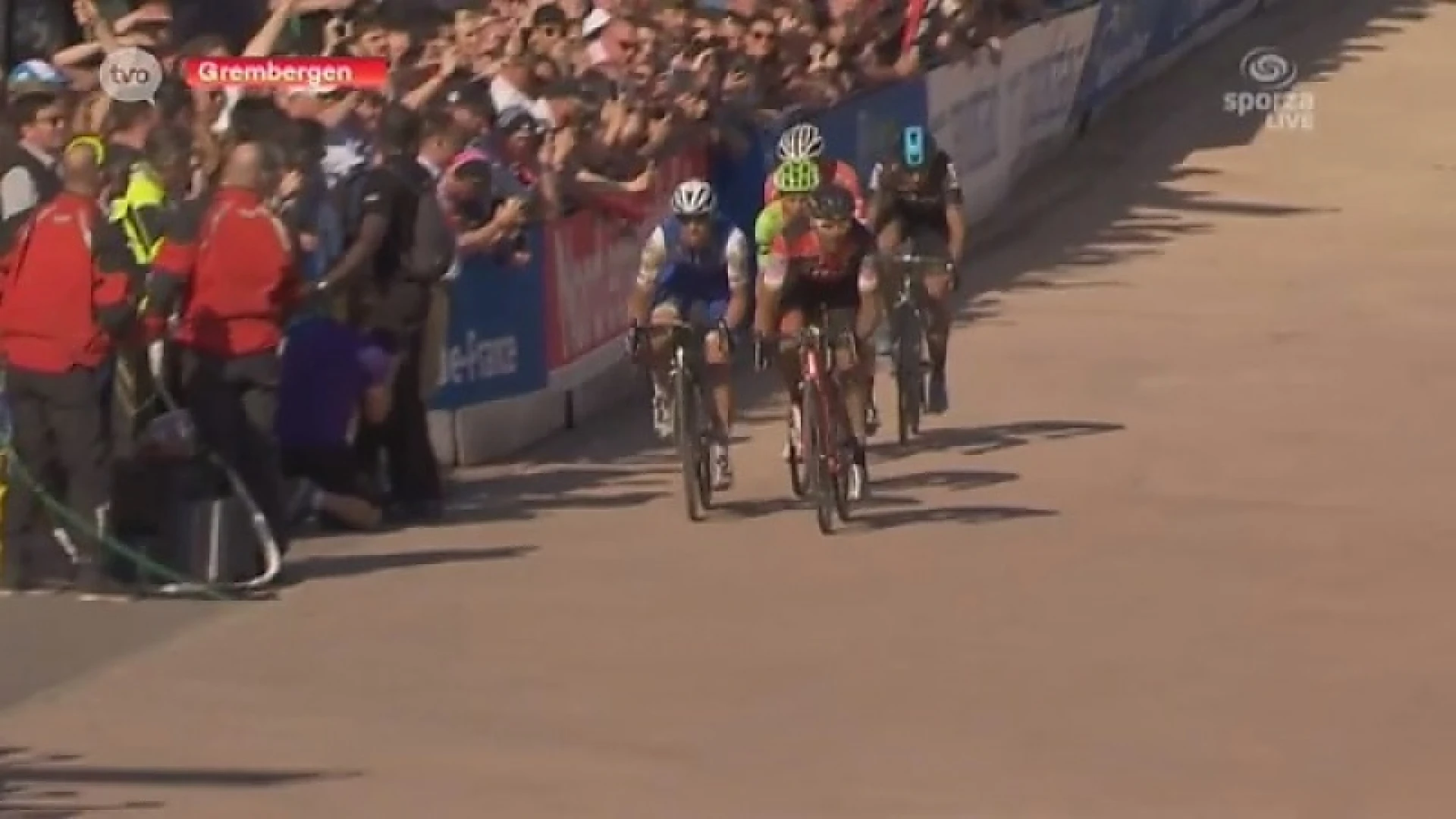 Van Avermaet moet het afleggen tegen De Bruyne en Goffin om Sportman van het Jaar te worden
