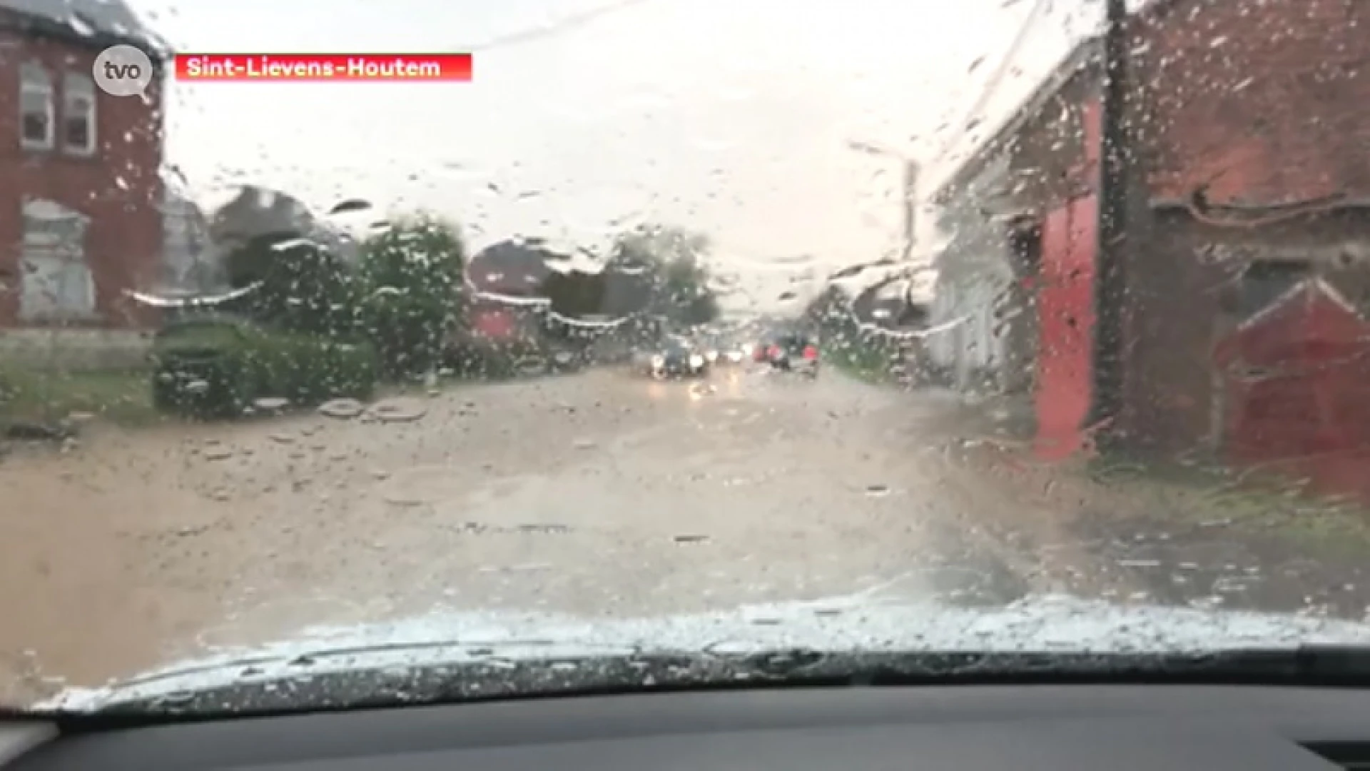 Hevige regenval teistert o.a. Sint-Lievens-Houtem en Herzele