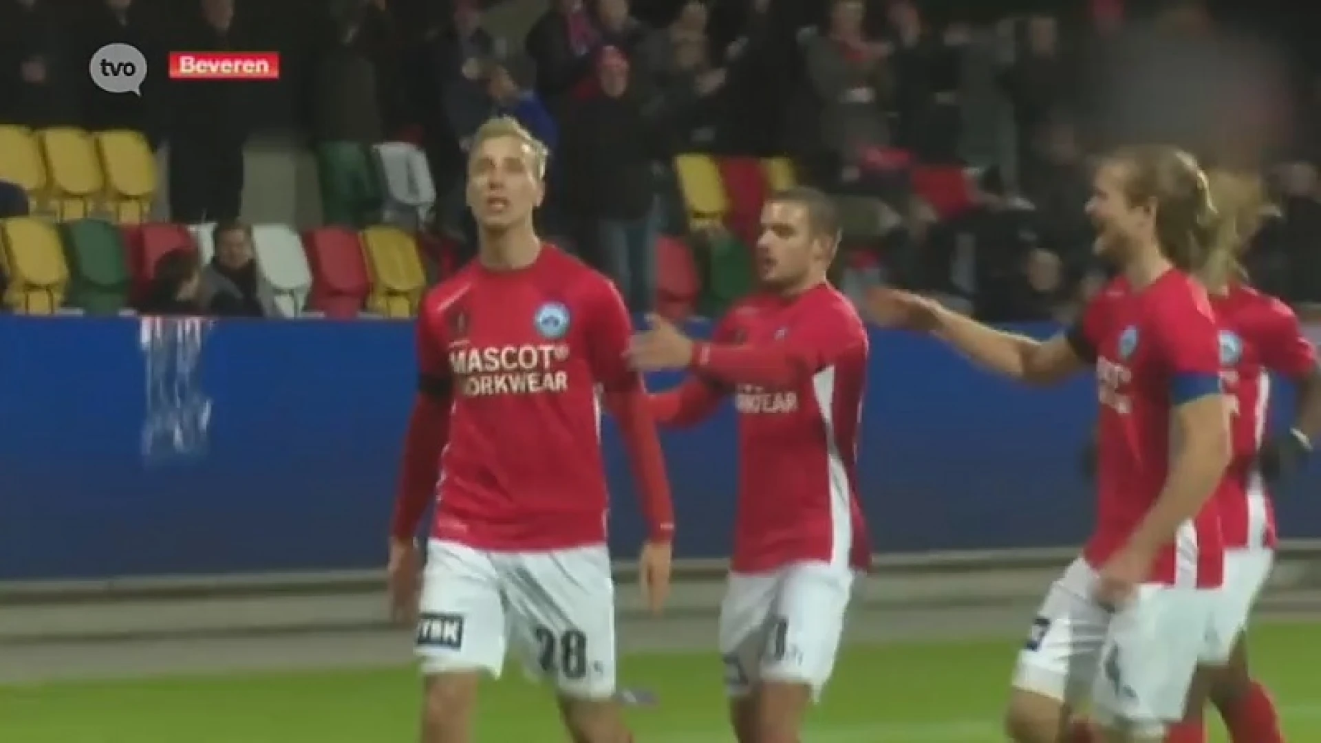 Hoofdafbeelding voor artikel Waasland-Beveren haalt 23-jarige…