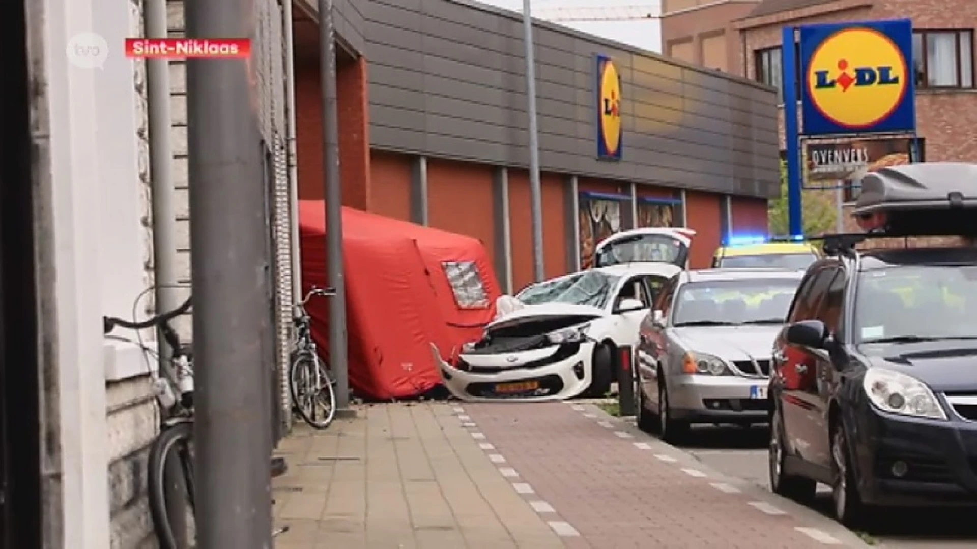 Sint-Niklaas: 3 personen van voetpad gemaaid, wellicht 1 dode