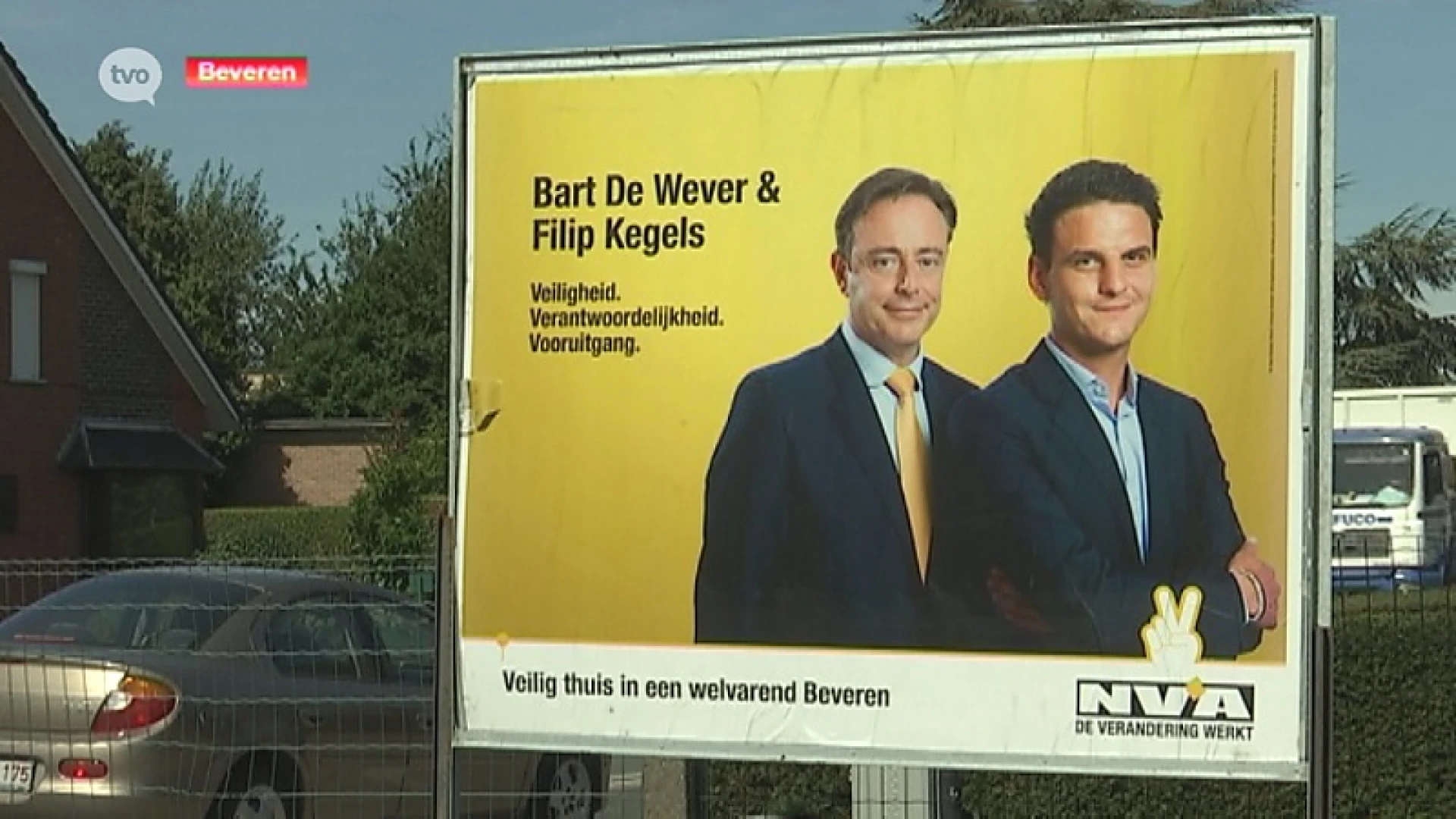 Beveren: Verkiezingsaffiche doet spanning tussen lijsttrekkers CD&V en N-VA oplopen