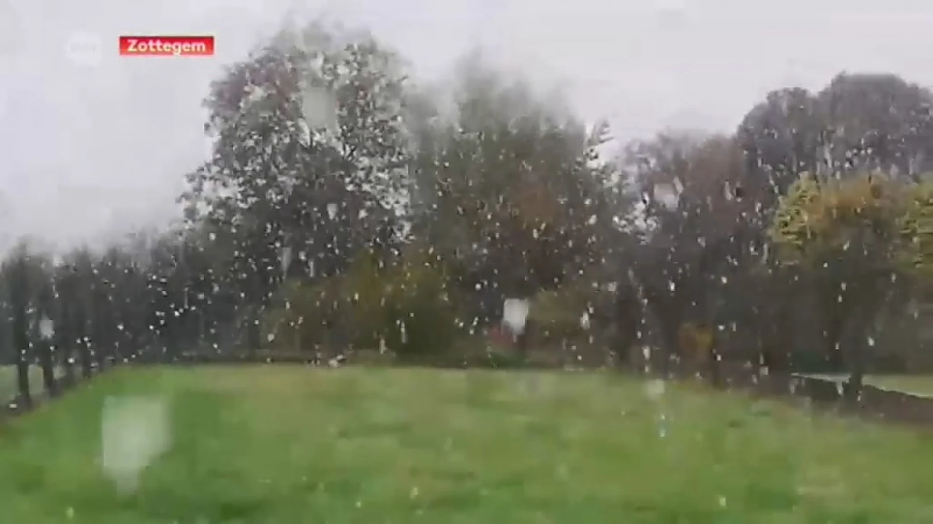 Eerste sneeuw van het najaar is gevallen in zuiden van Oost-Vlaanderen