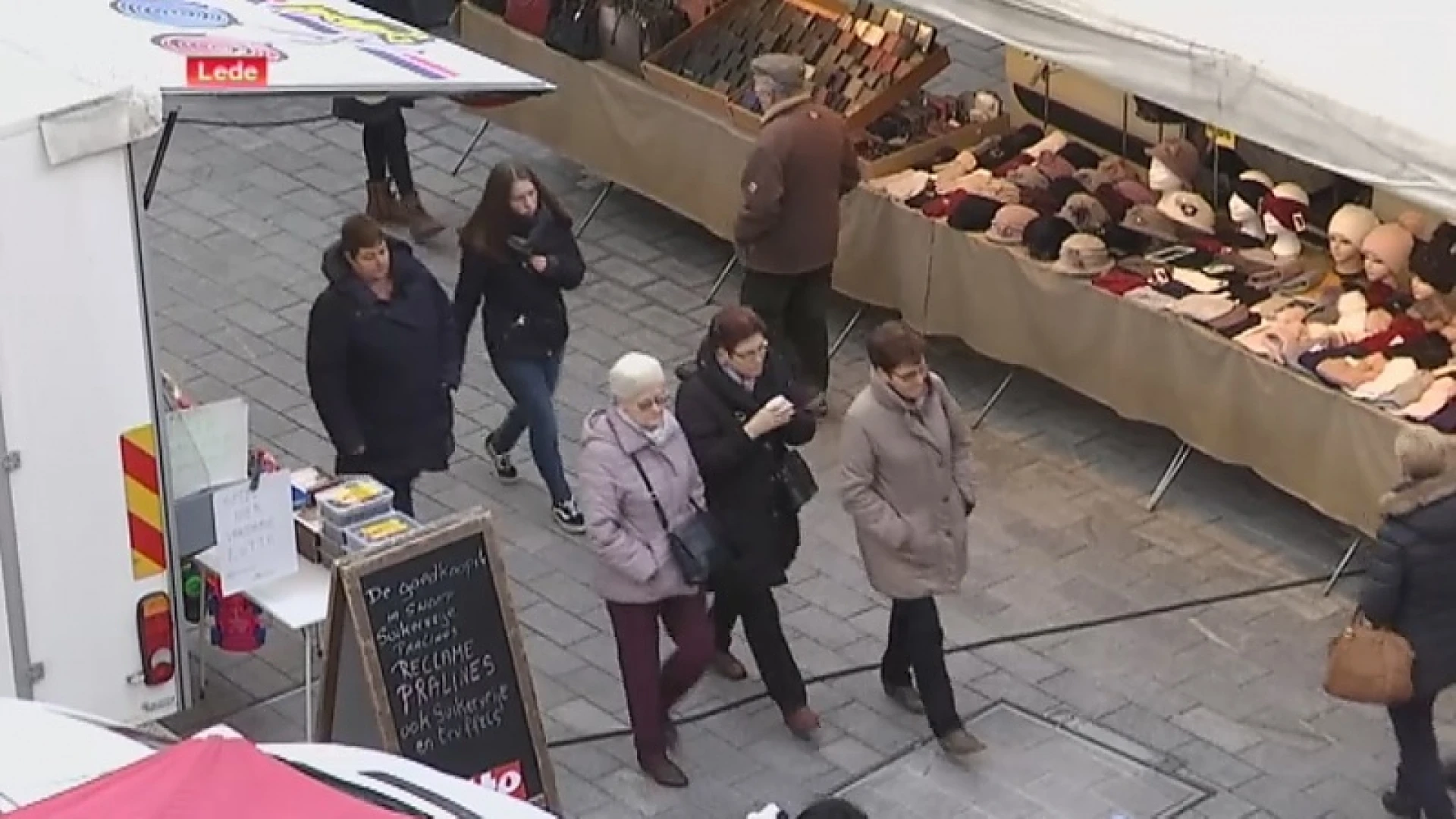 Marktkramers Lede na bijna twee jaar terug naar vaste stek onder kerktoren