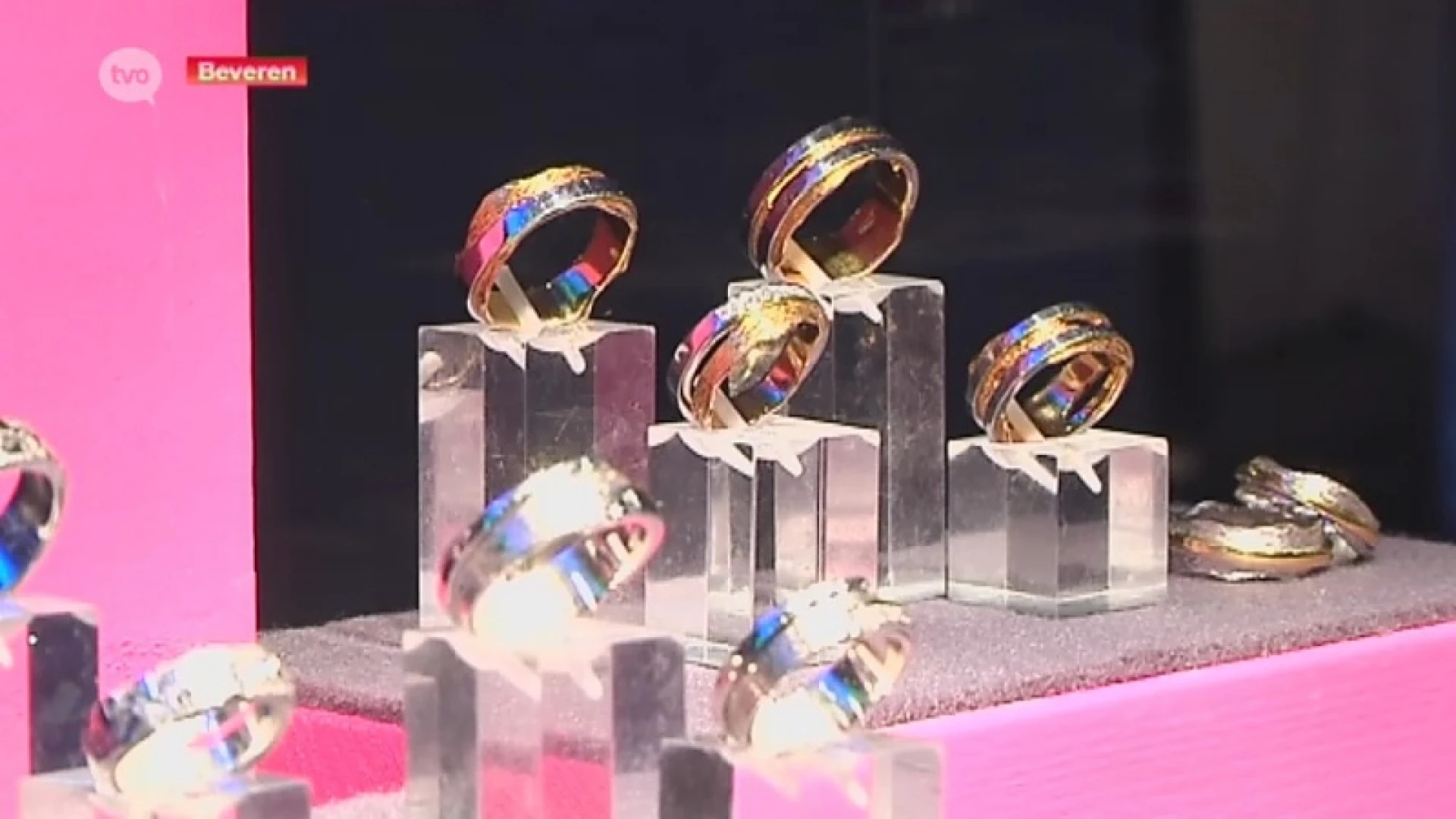 Hoofdafbeelding voor artikel Nieuwste trends op huwelijksbeurs…