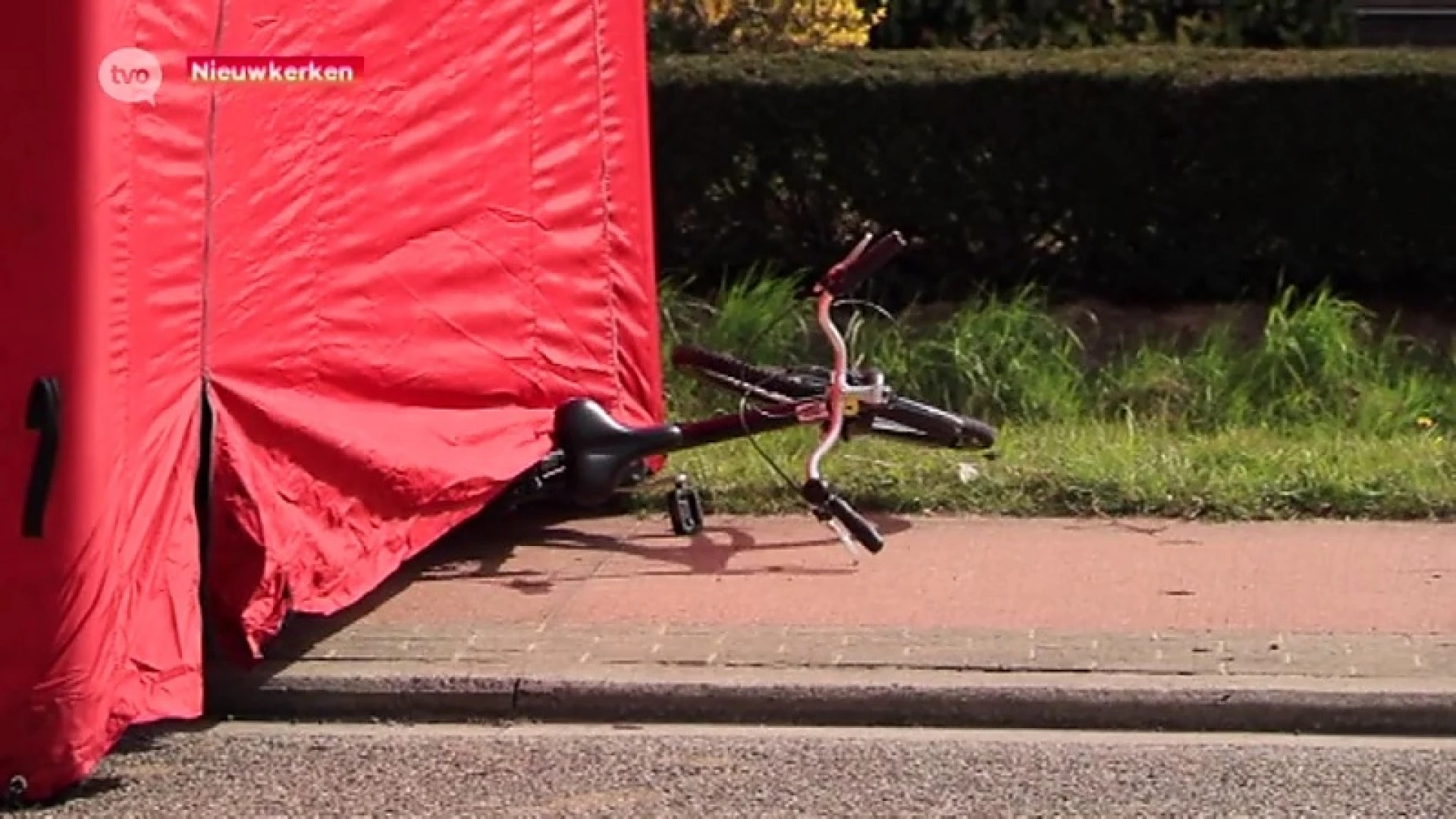 Fietser (81) overleeft aanrijding in Nieuwkerken-Waas niet