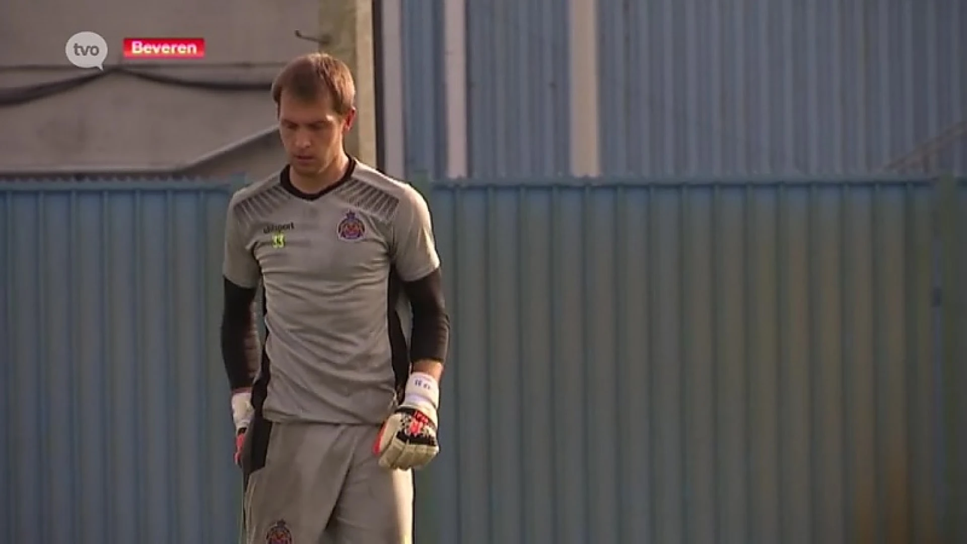 Hoofdafbeelding voor artikel Keeper Davy Roef verlaat Waasland-Beveren