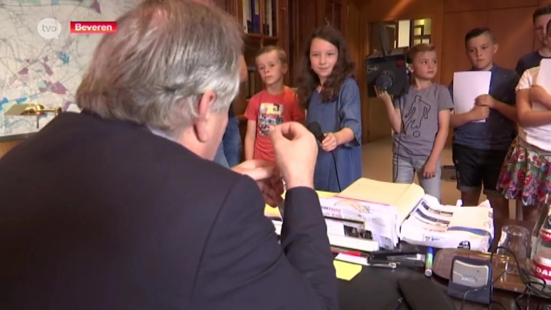 Hoofdafbeelding voor artikel Beverse burgemeester ondervraagd…