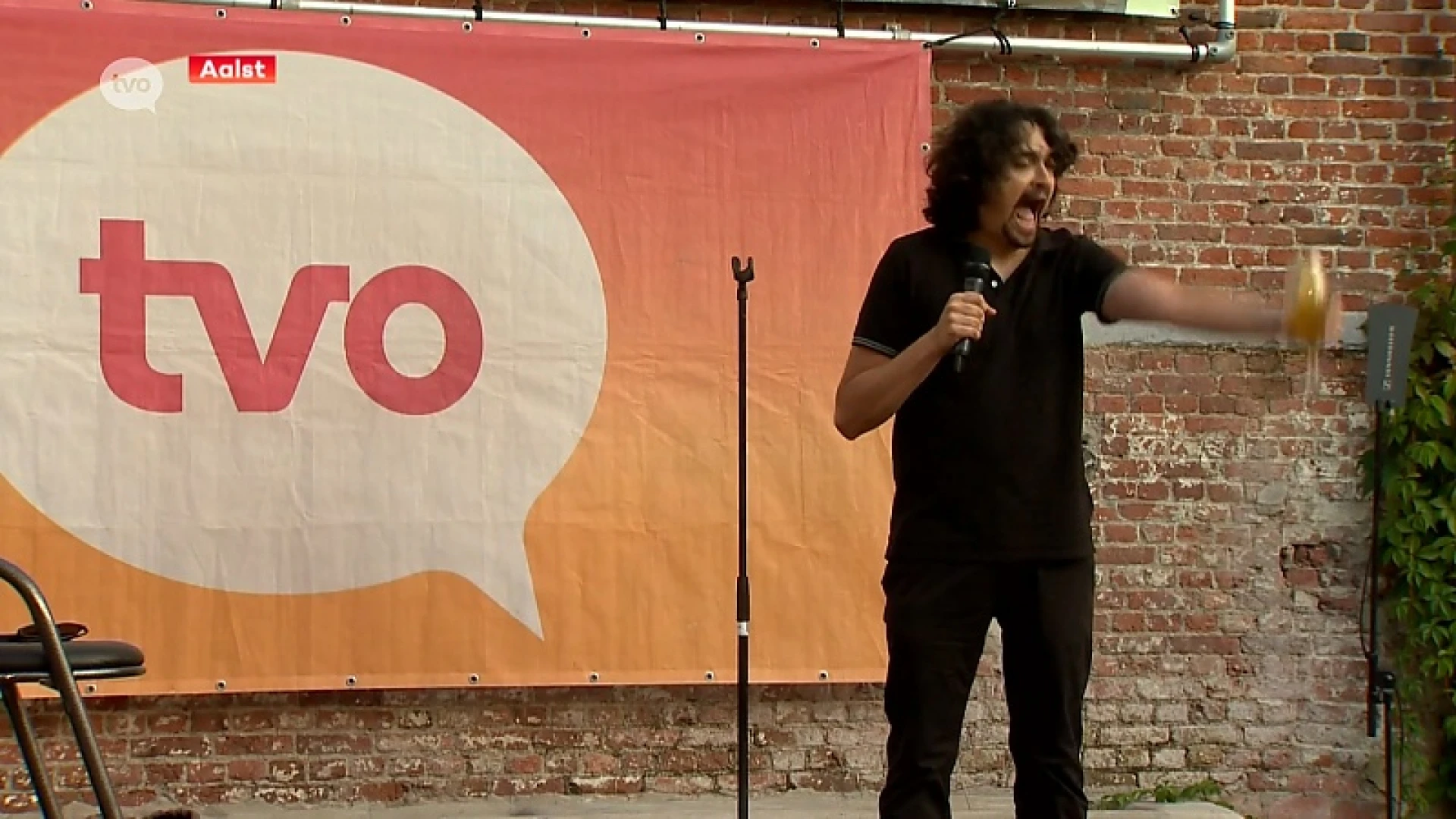 Hoofdafbeelding voor artikel Gunter Lamoot heerlijk recht…