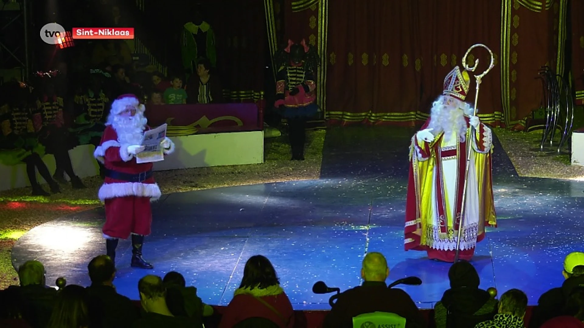 Sinterklaas strijkt neer op Sint-Niklase Grote Markt met jaarlijks circusspektakel