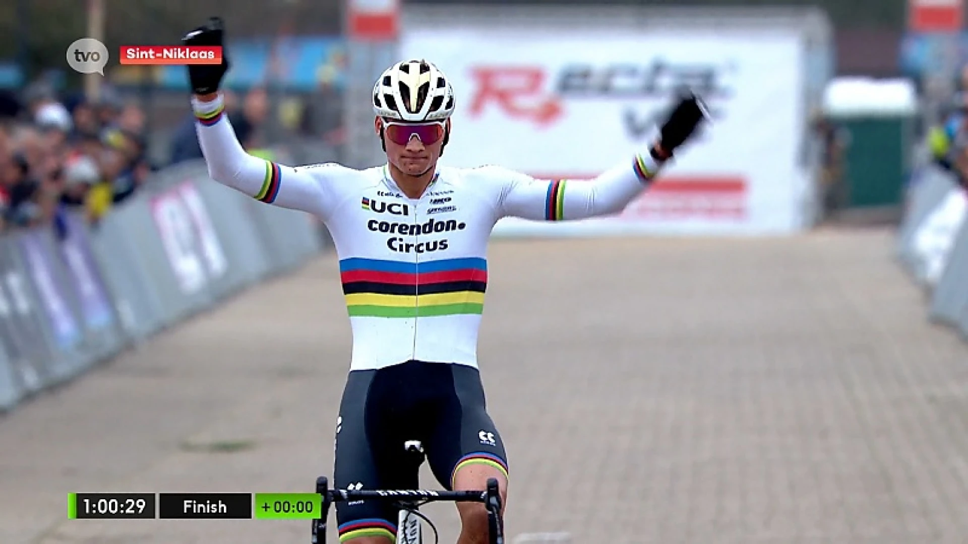 Van Der Poel wint Waaslandcross op Provinciaal Domein De Ster