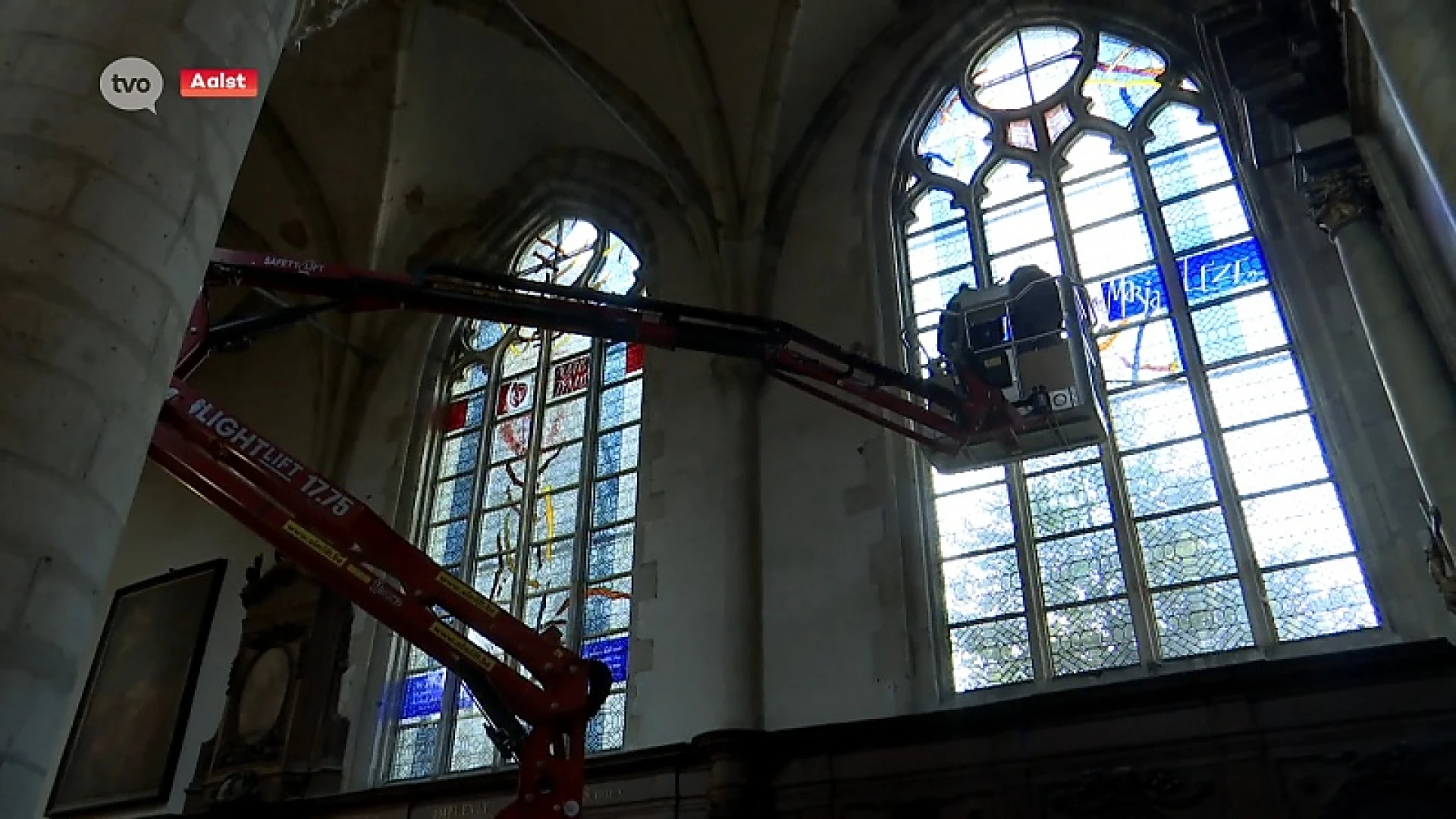 Nieuwe glasramen voor Sint-Martinuskerk in Aalst