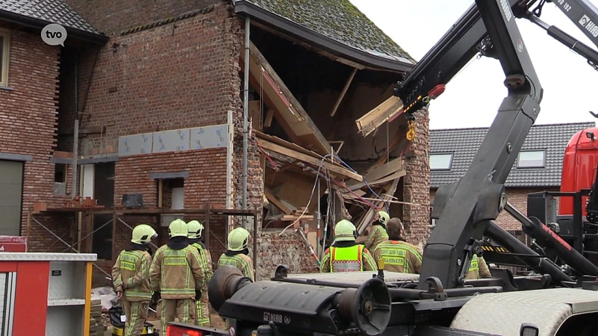 Zandbergen: gevel en plafond storten in, vijftiger zwaargewond