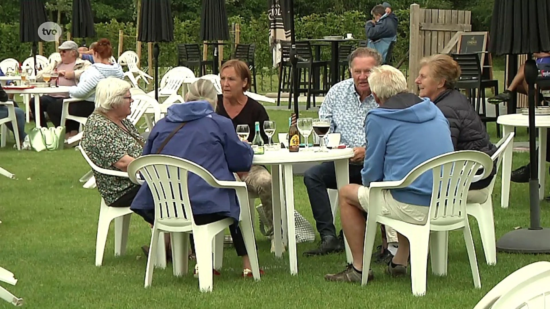 Coronavirus - Terrasjesweer komt er opnieuw aan, voldoende afstand houden wordt moeilijk