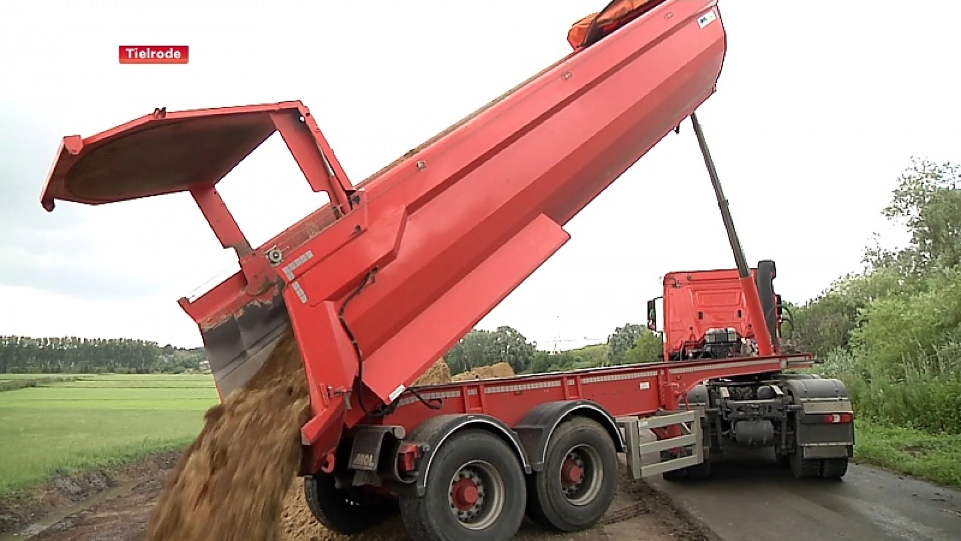 Vlaamse Waterweg herstelt Scheldedijk in Tielrode