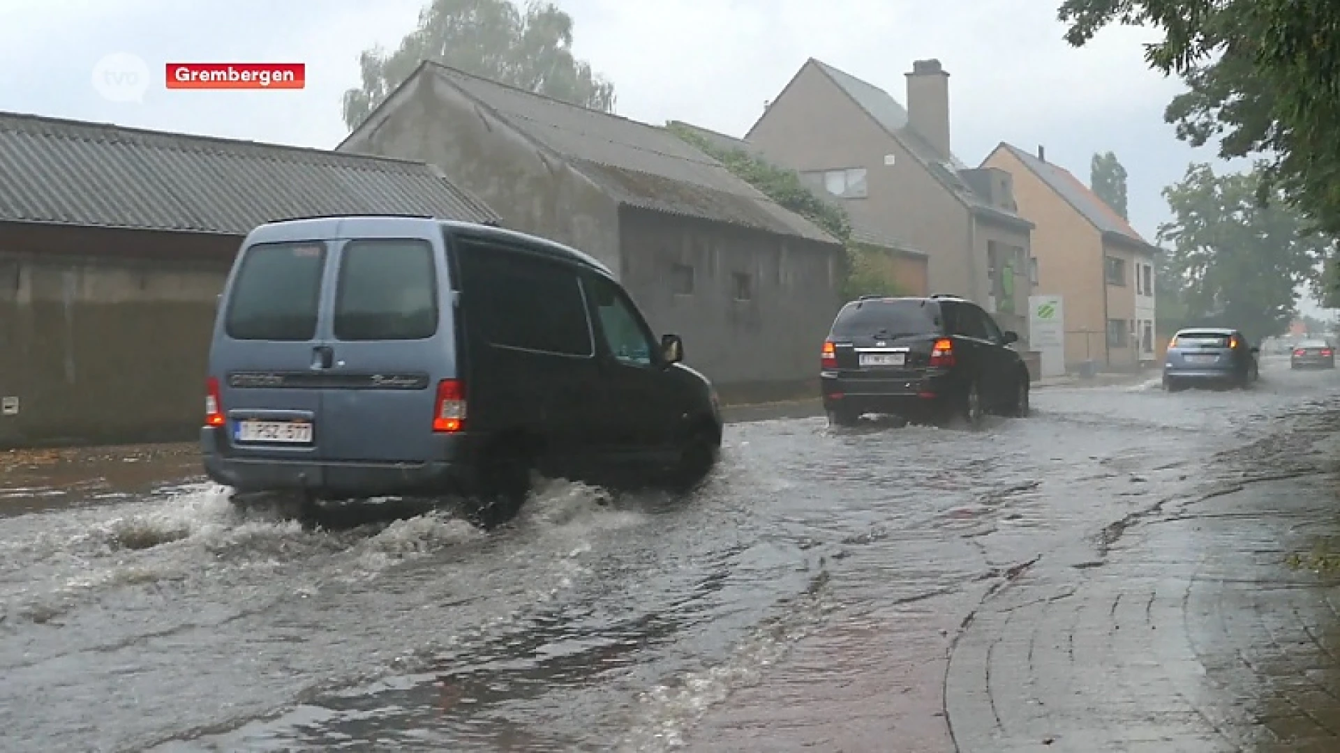 Wolkbreuk houdt lelijk huis in Grembergen