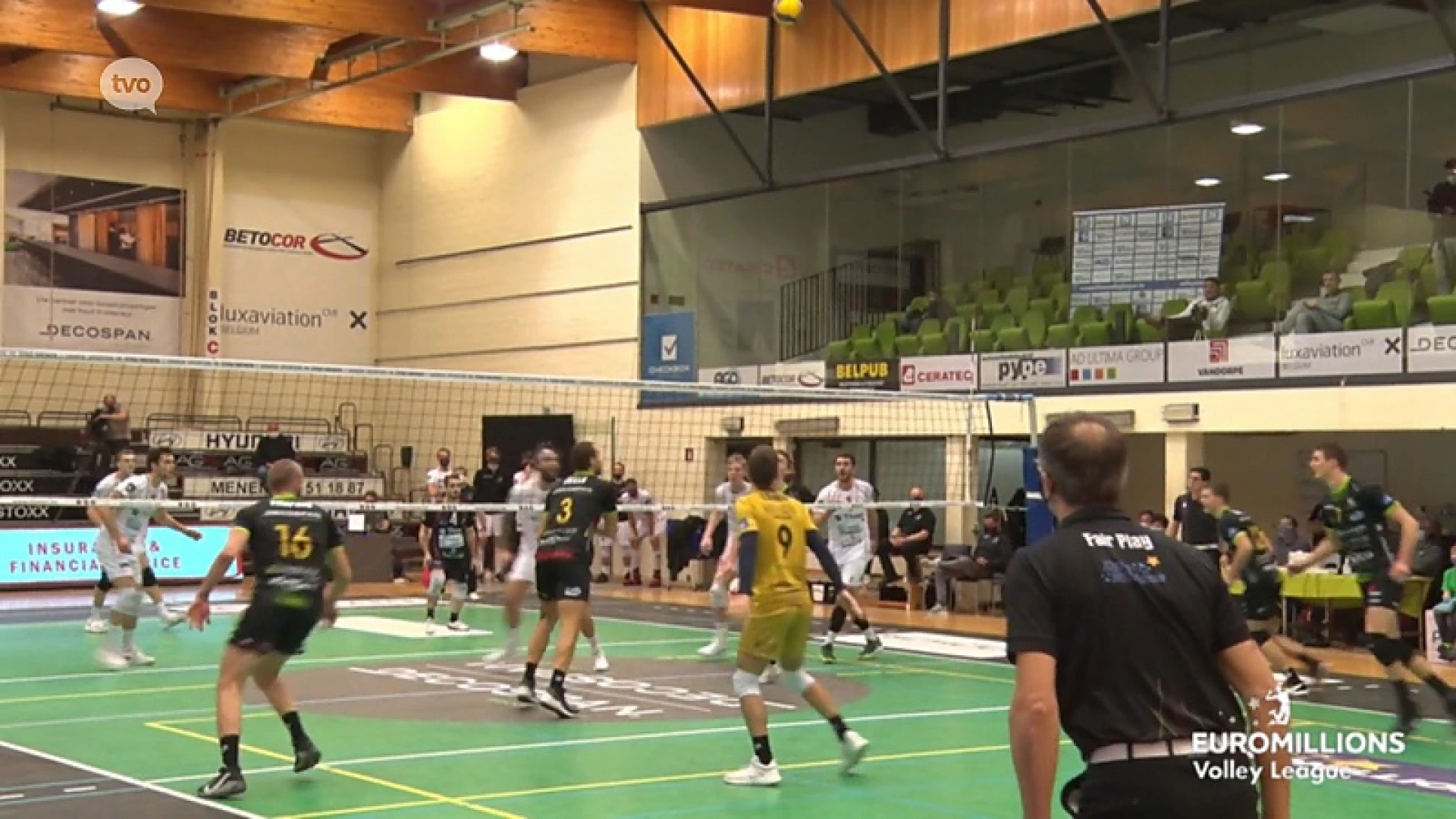 Lindemans Aalst naar halve finale na winst tegen Menen