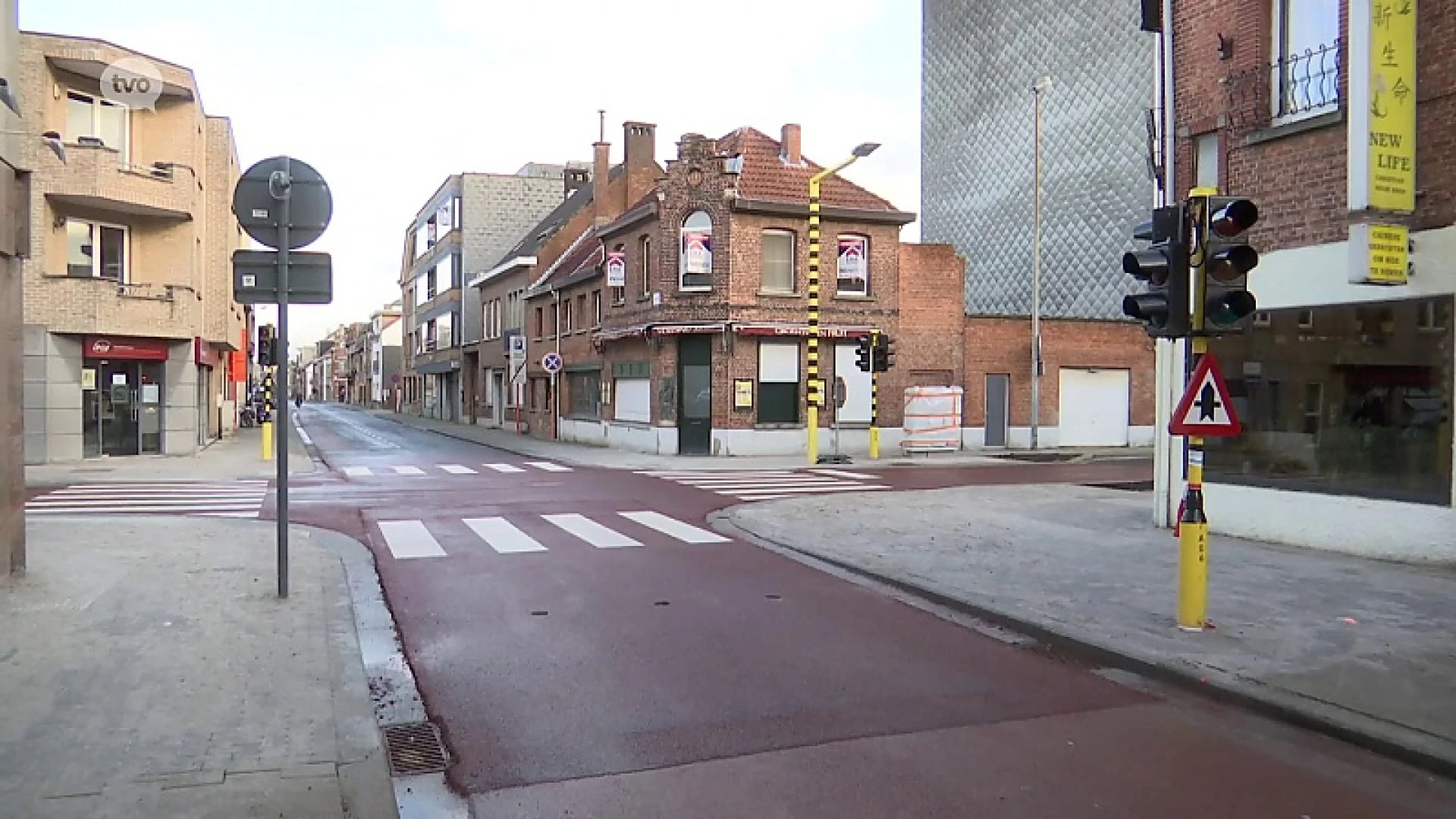 Gevoelig kruispunt in Sint-Niklaas weer open na nieuwe veiligheidswerken
