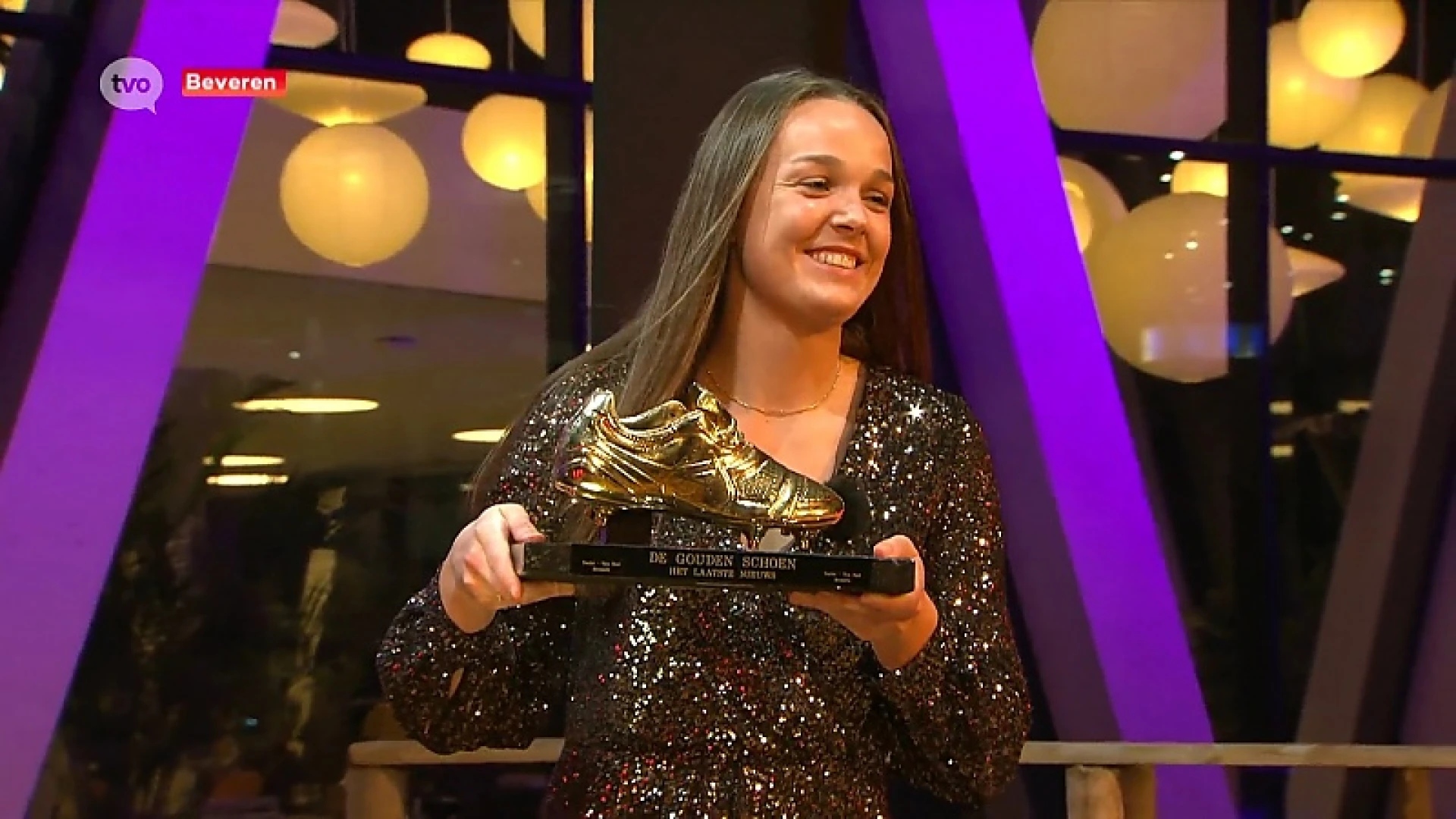 Beverse spits Tine De Caigny wint Gouden Schoen