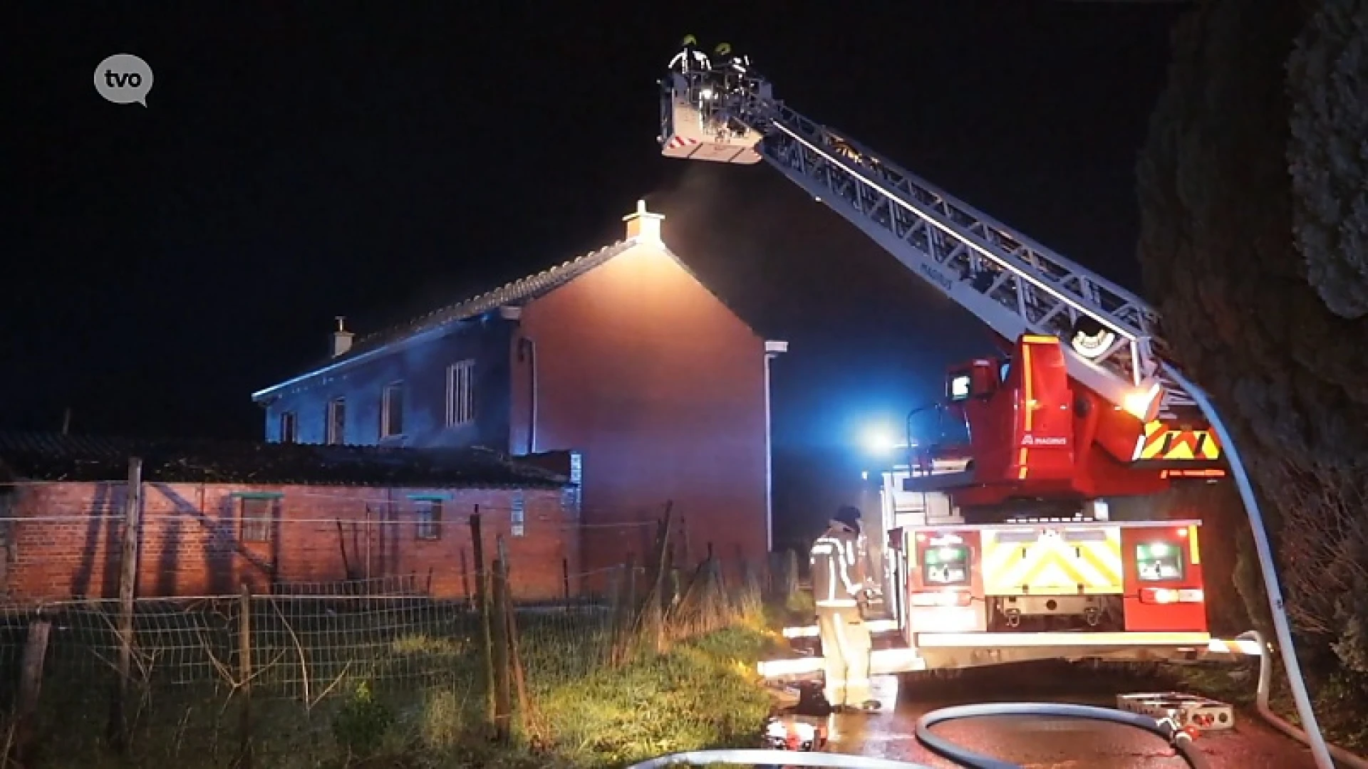 Uitslaande brand in leegstaande woning in Beveren, mogelijk aangestoken