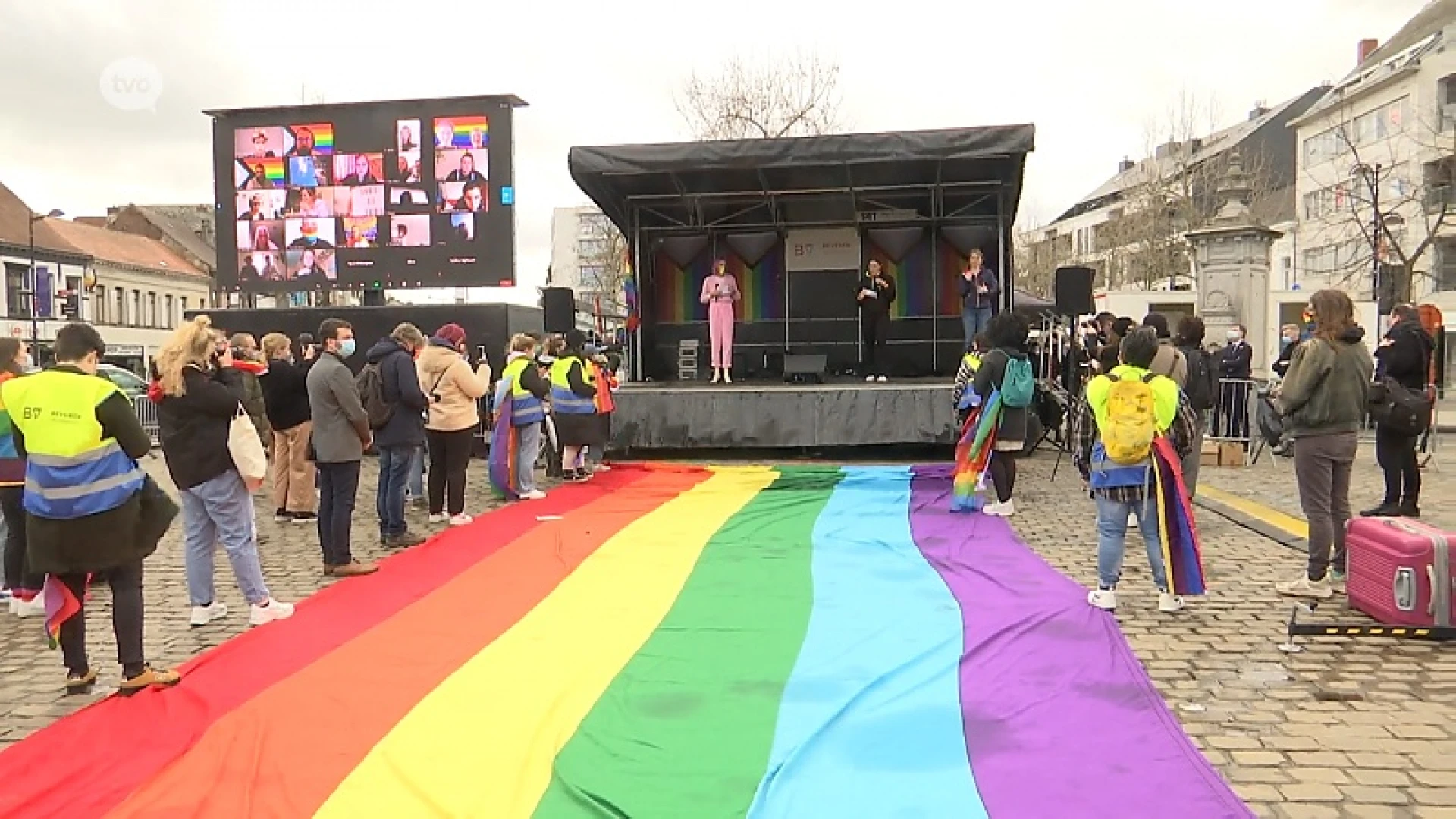 Actie tegen onverdraagzaamheid in Beveren, De Croo: "Geen tolerantie voor intolerantie"