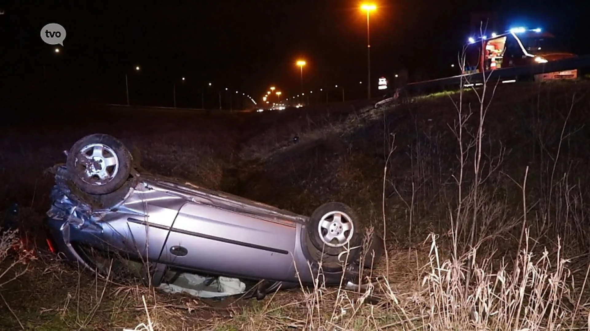 Vier mannen gewond nadat auto crasht op E17 in Haasdonk