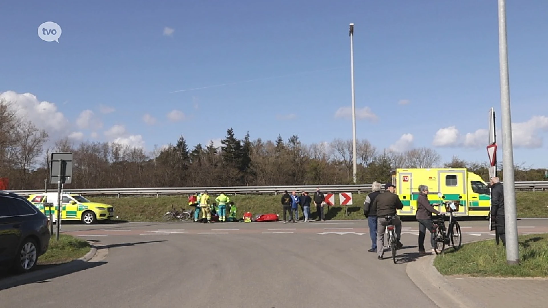 Fietser zwaargewond na aanrijding met vrachtwagen in Sint-Gillis-Waas