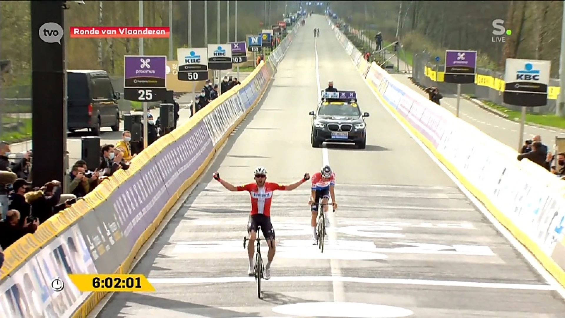Kasper "Danish Dynamite" Asgreen wint Ronde, Greg Van Avermaet mooi derde