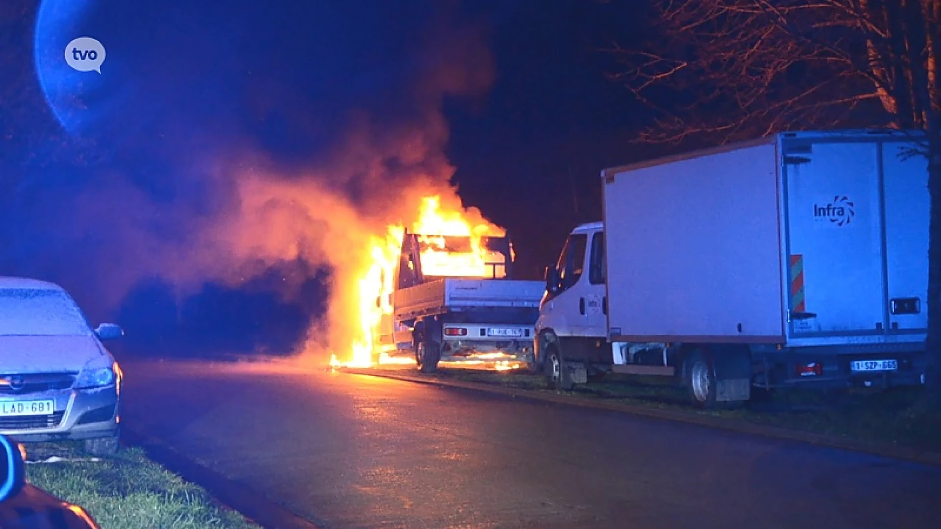 Bestelwagen brandt uit in Lokeren, kwaad opzet niet uitgesloten